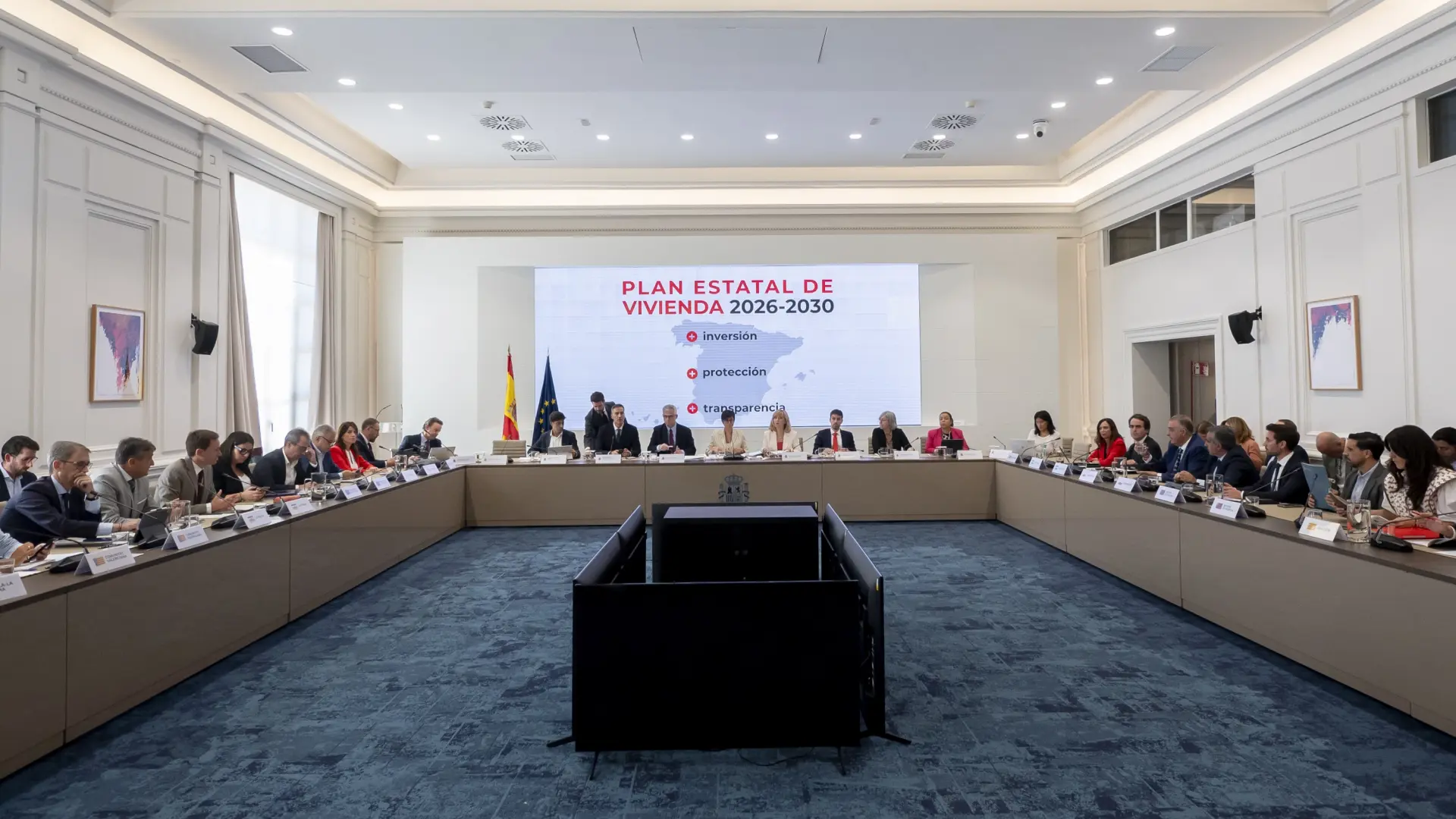 Las comunidades del PP rechazan el Plan Estatal de Vivienda y piden al Gobierno "lealtad" y "respeto" a sus competencias