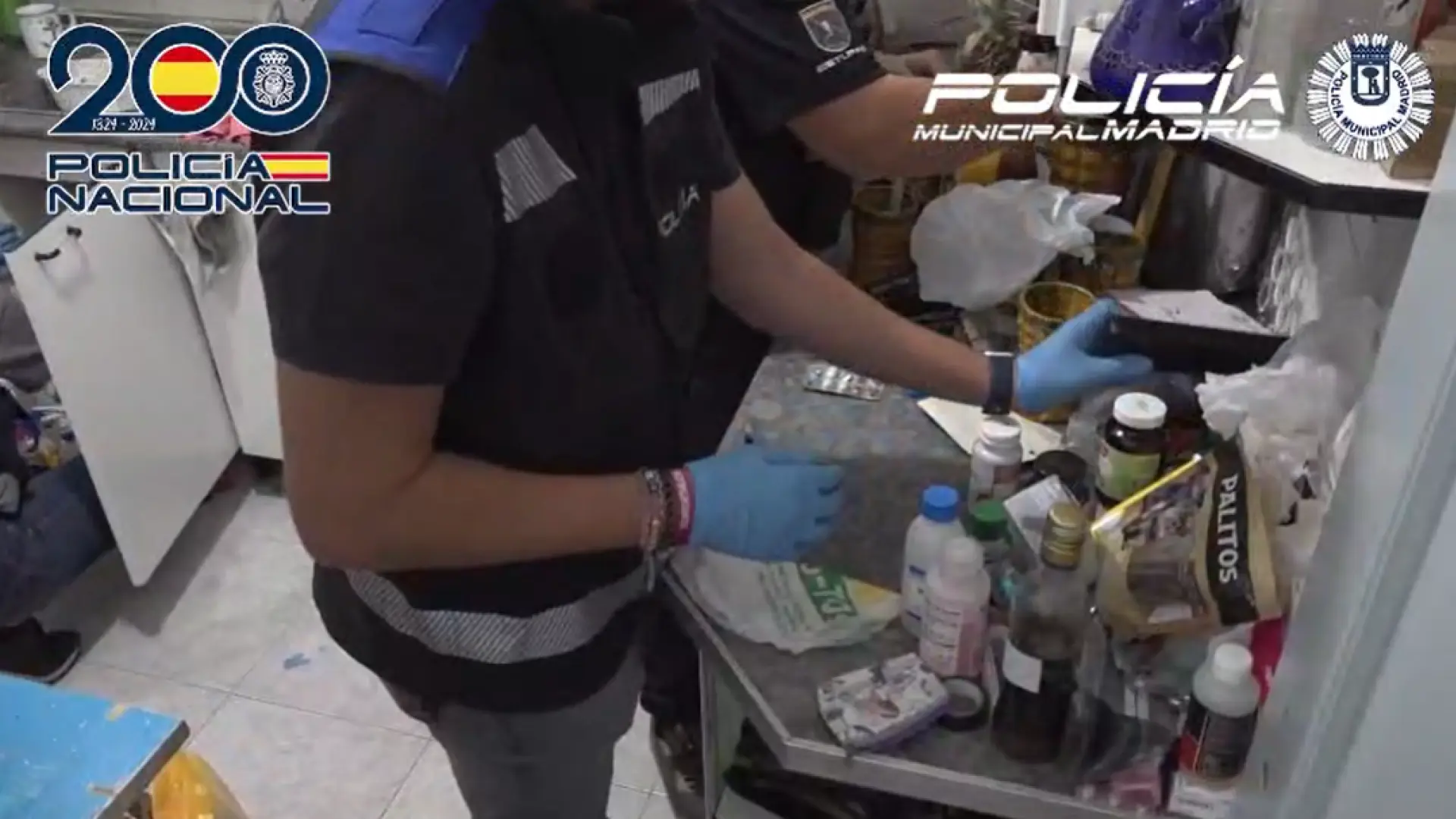Desmantelan un narcopiso en Puente de Vallecas que vendía cocaína a través de la ventana