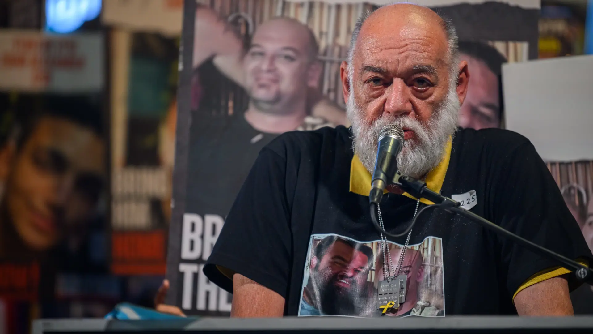 Itzik Horn, padre de uno de los rehenes en manos de Hamás: "No me creeré su liberación hasta que esté subido al coche de Cruz Roja"