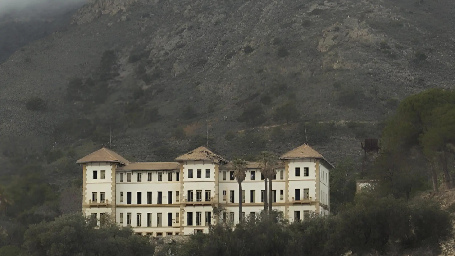 El balneario abandonado de Alicante que esconde todo tipo de leyendas
