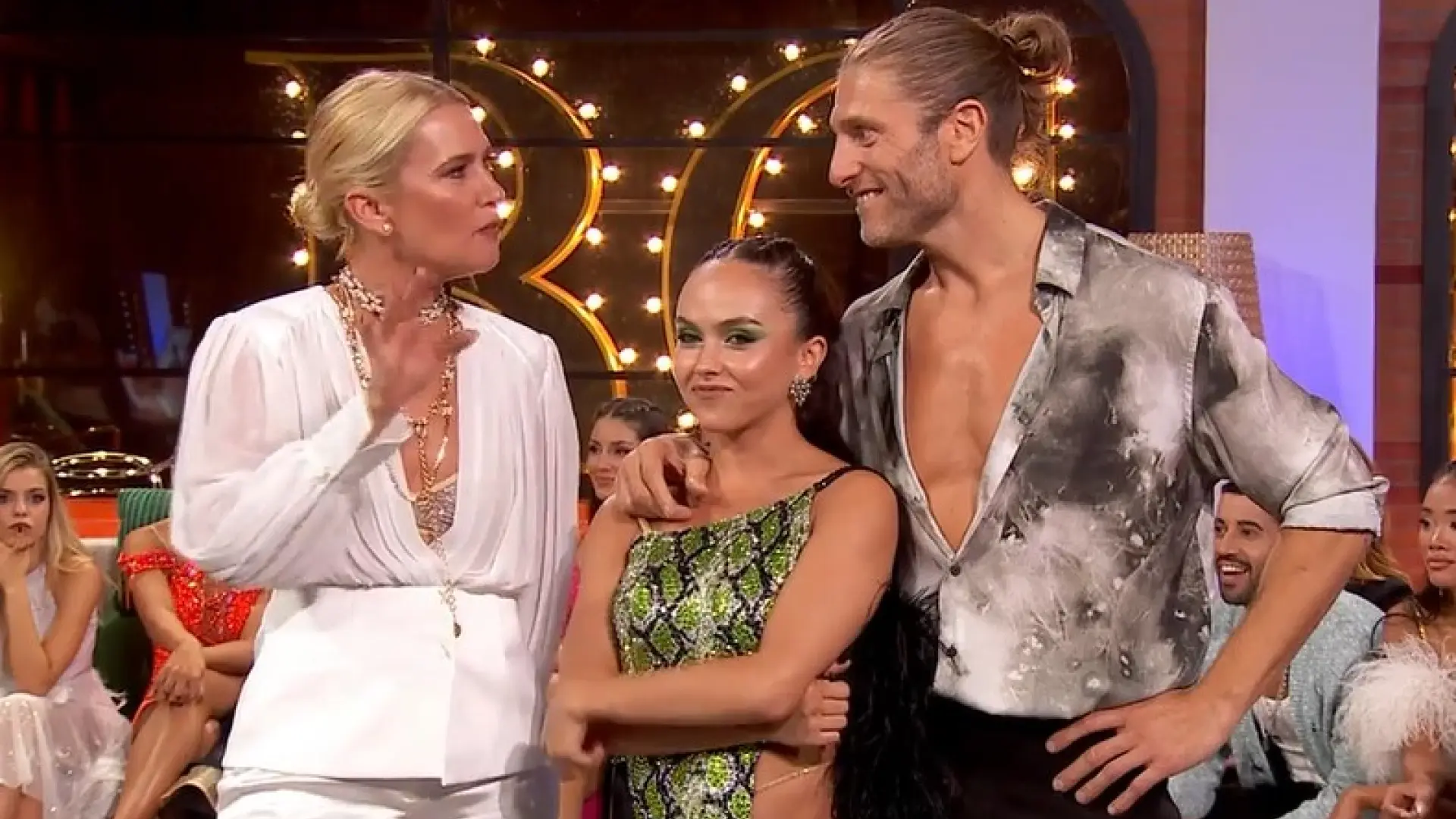 El encontronazo de Matías Roure y Valeria Mazza en directo en 'Bailando con las estrellas': "Tienes que saber frenar"