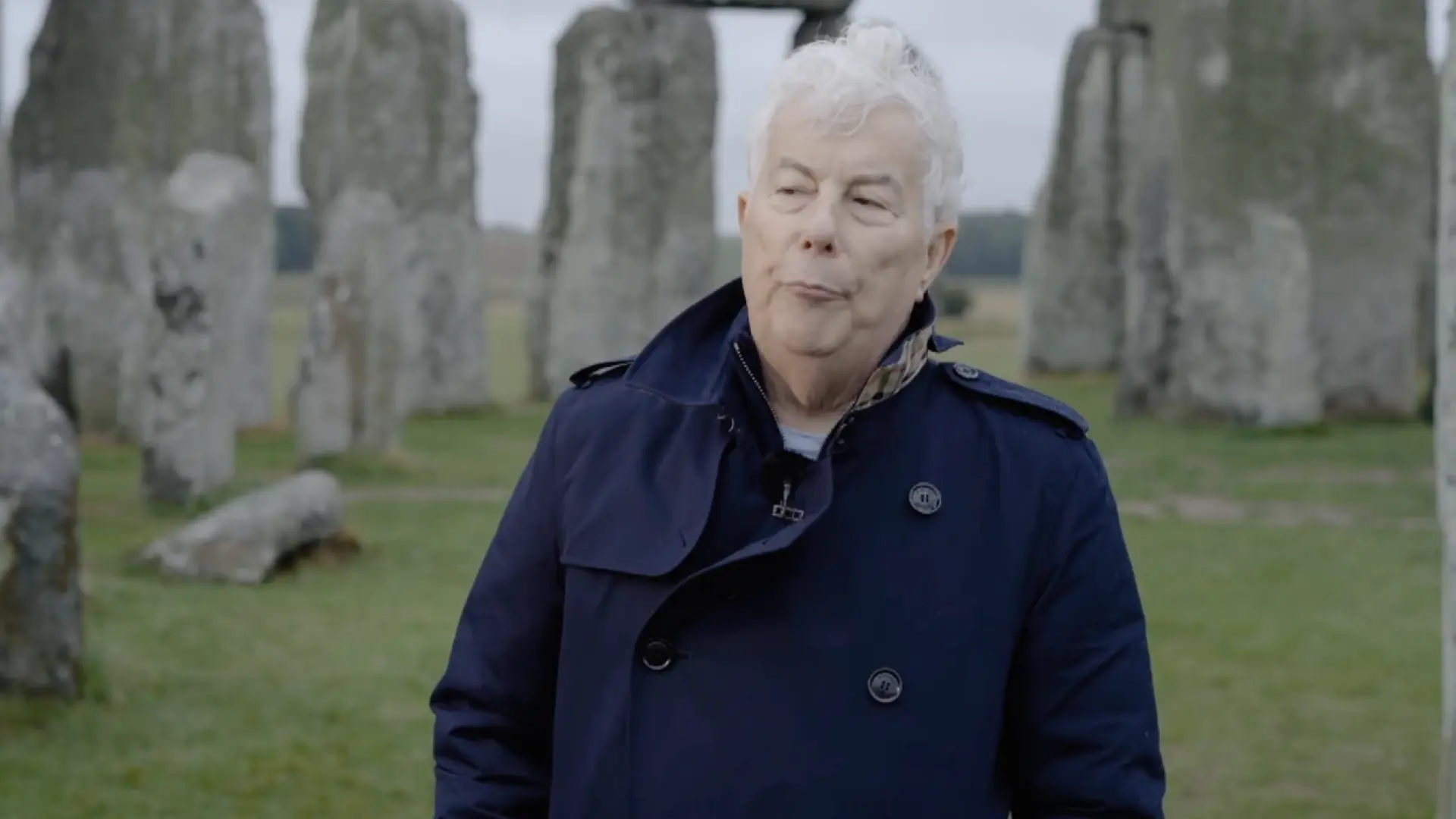 Ken Follett analiza Stonehenge en 'Cuarto Milenio': "Es el triunfo del espíritu humano sobre la pobreza"