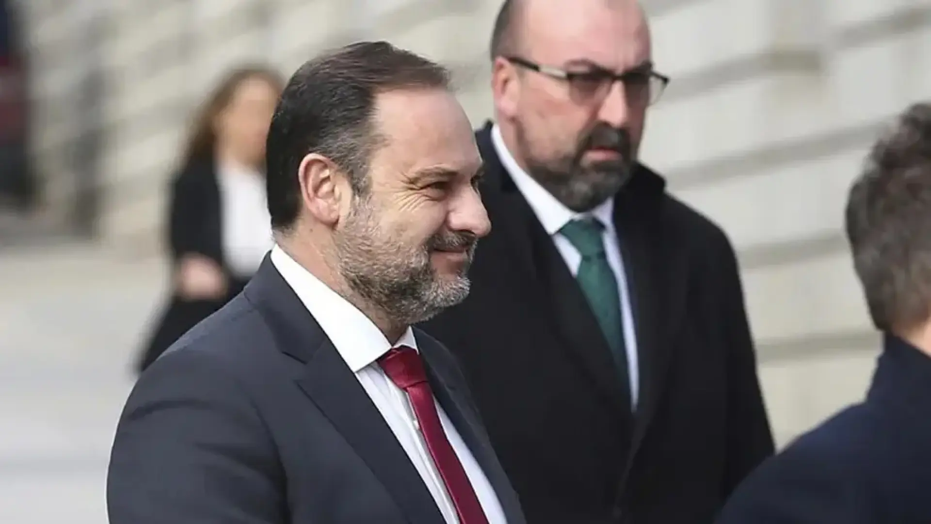 Ábalos renuncia a su abogado por el "deterioro irreversible" de su relación a dos días de su declaración