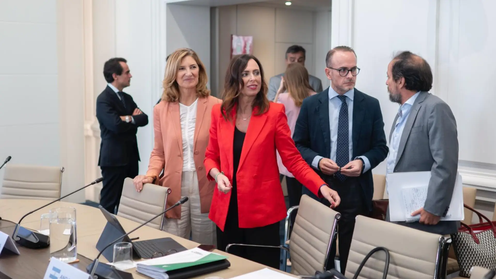Andalucía reclama al Gobierno menos intervencionismo y una cofinanciación más justa en su plan estatal de vivienda