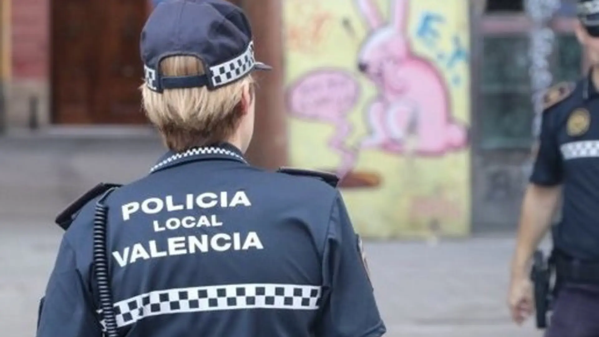 Una navaja, un perro atacando, una pistola de balines... así fue la reyerta en Campanar con tres detenidos