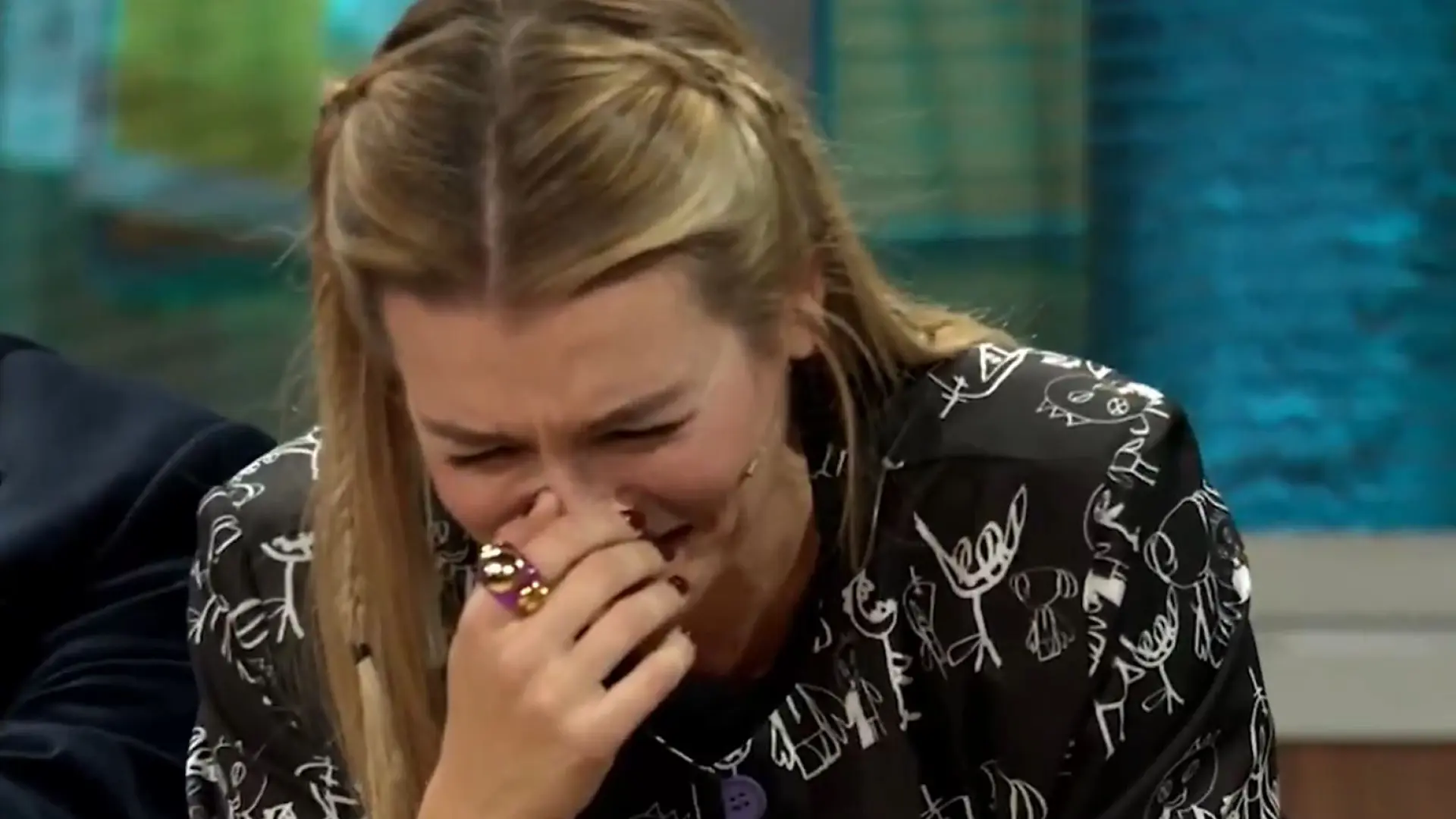 Eva Soriano se mete 'en un jardín' al hablar de las relaciones sexuales en 'La Revuelta': "Me ha dado mucho calor y mucho bochorno"