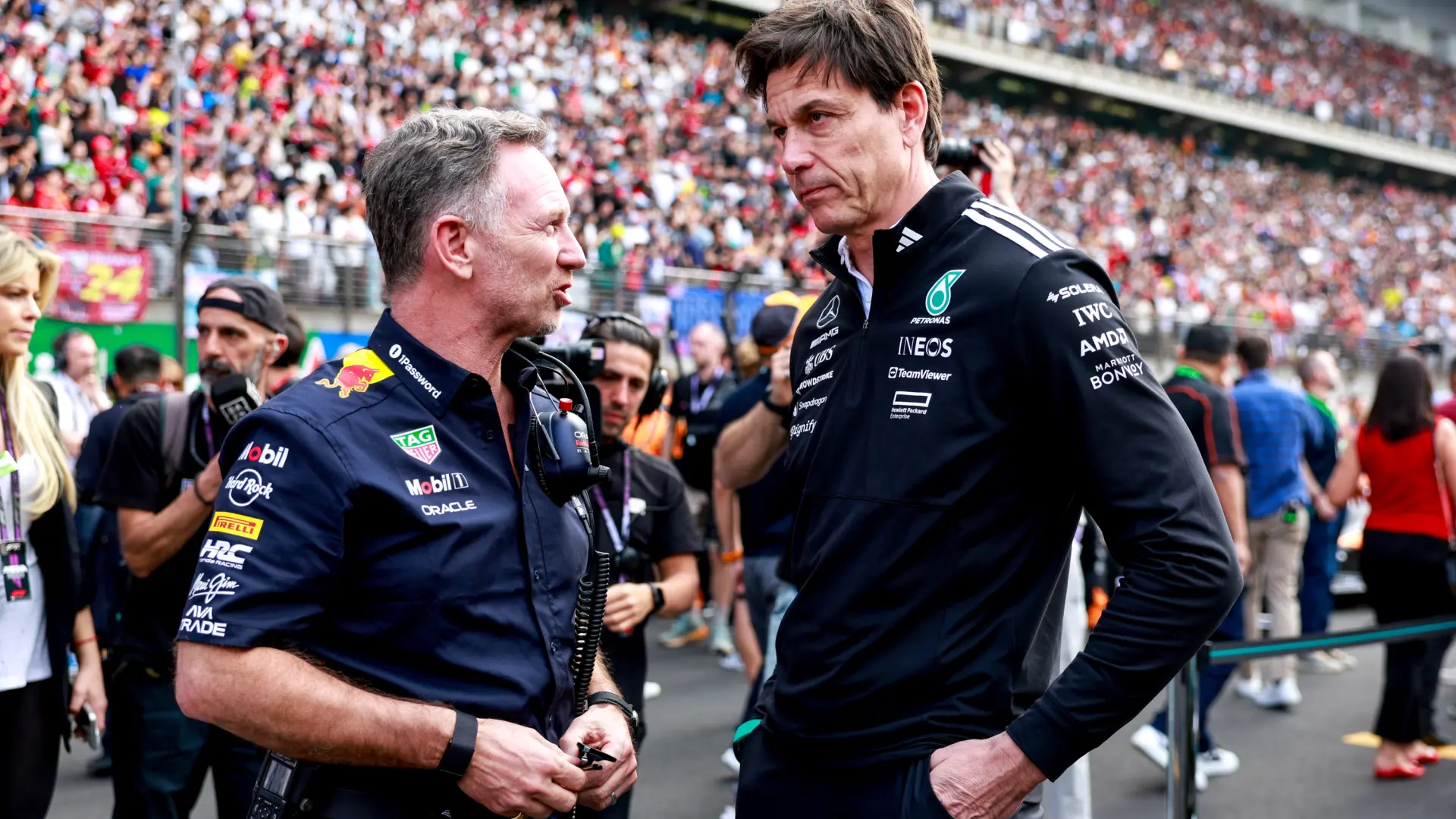 El 'palo' cariñoso de Toto Wolff Christian Horner en la F1: "Se le echa de menos... necesitamos un villano"