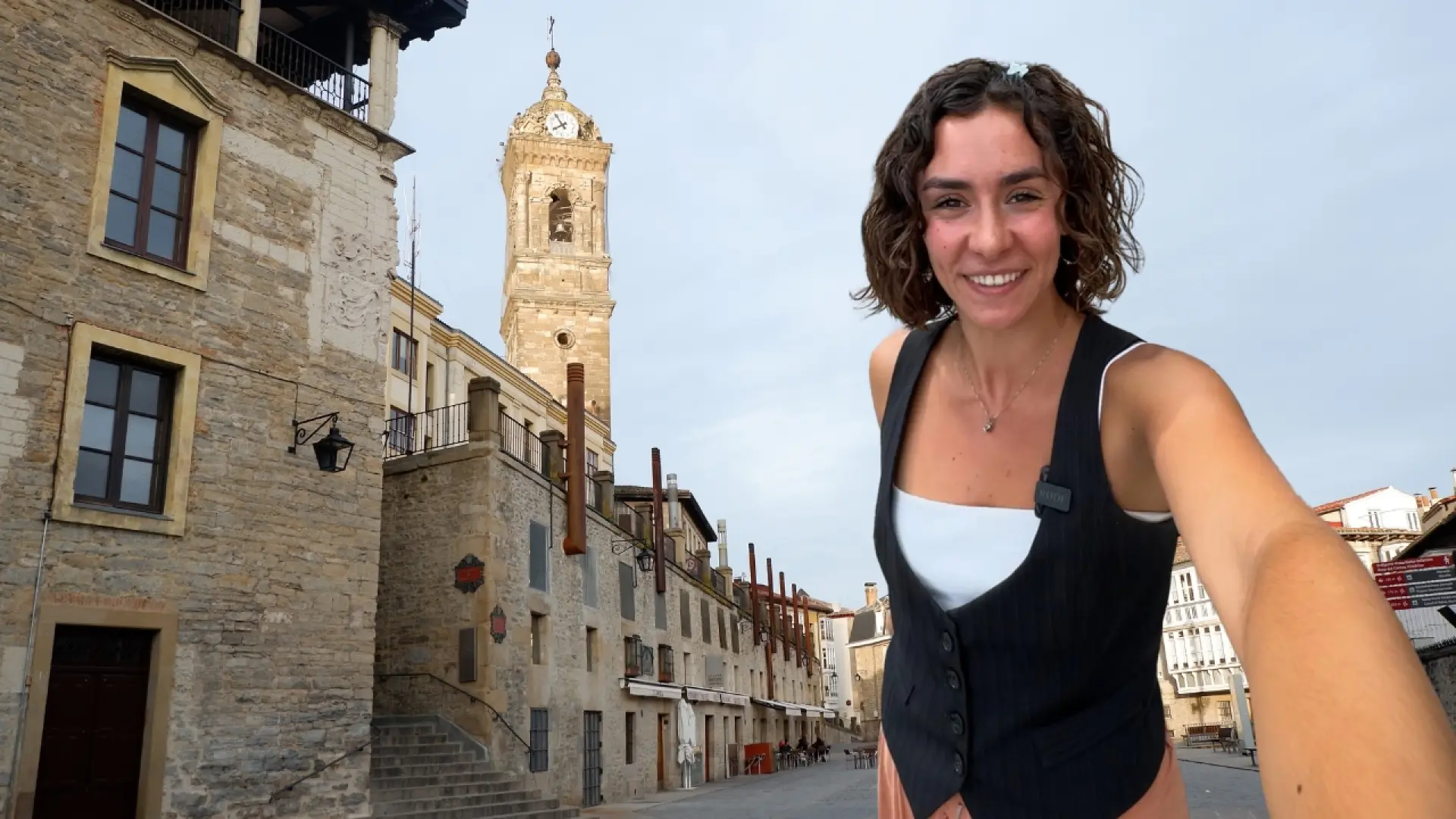 El curioso e histórico significado en honor a los políticos de esta plaza de Vitoria