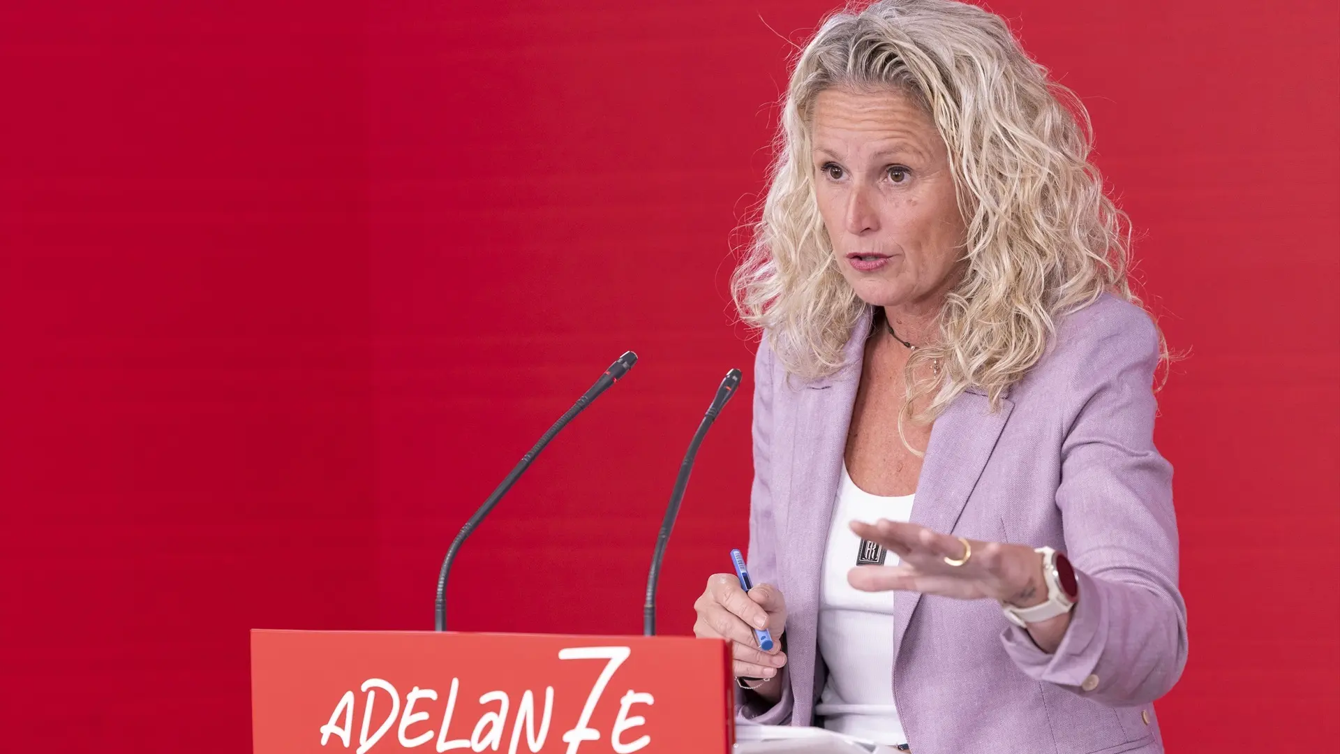 El PSOE evita aclarar si mantienen los pagos en efectivo y exige saber cuántos senadores han recibido dietas en metálico
