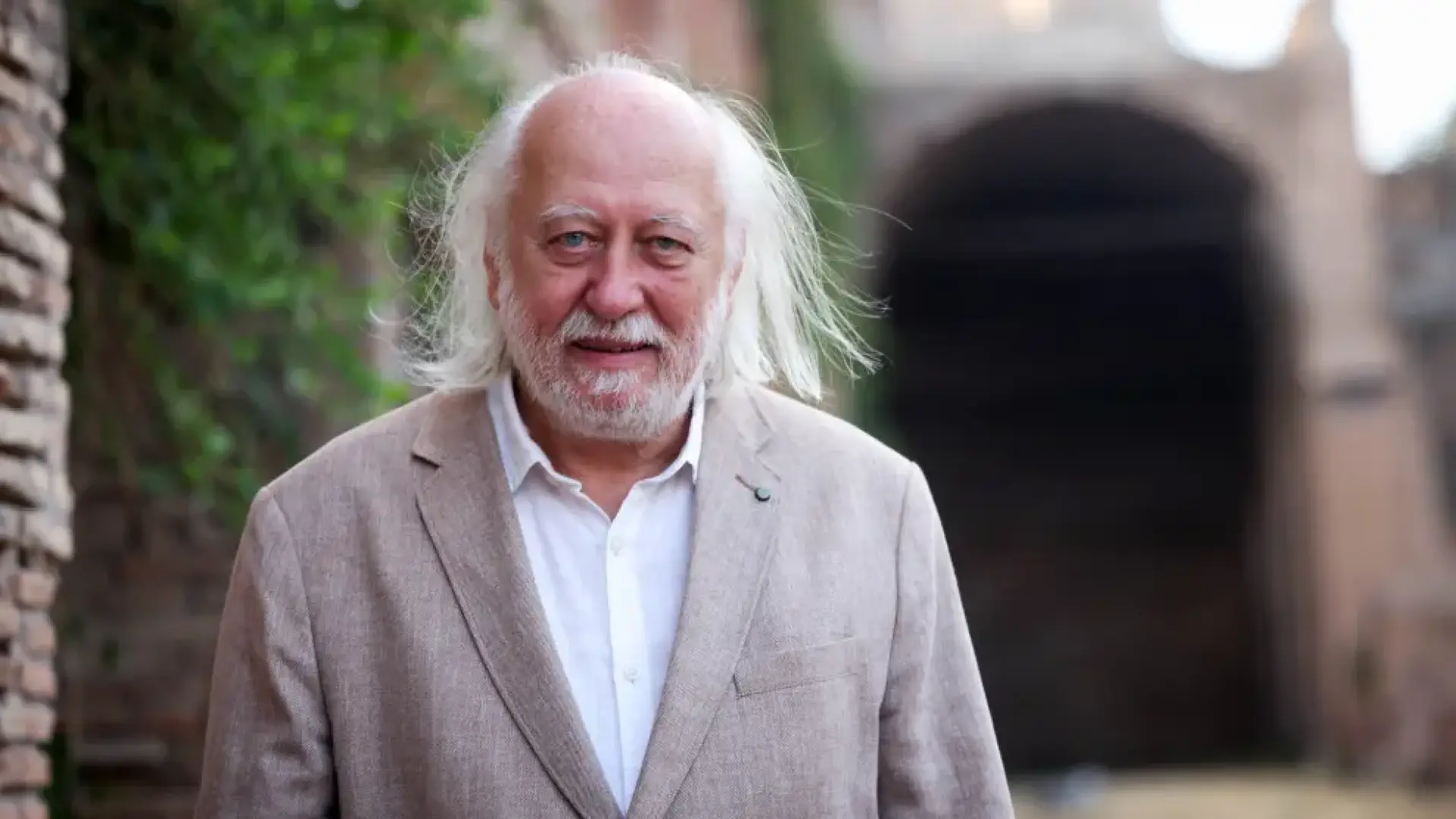 El húngaro László Krasznahorkai, Premio Nobel de Literatura 2025, por su virtuosismo y capacidad visionaria