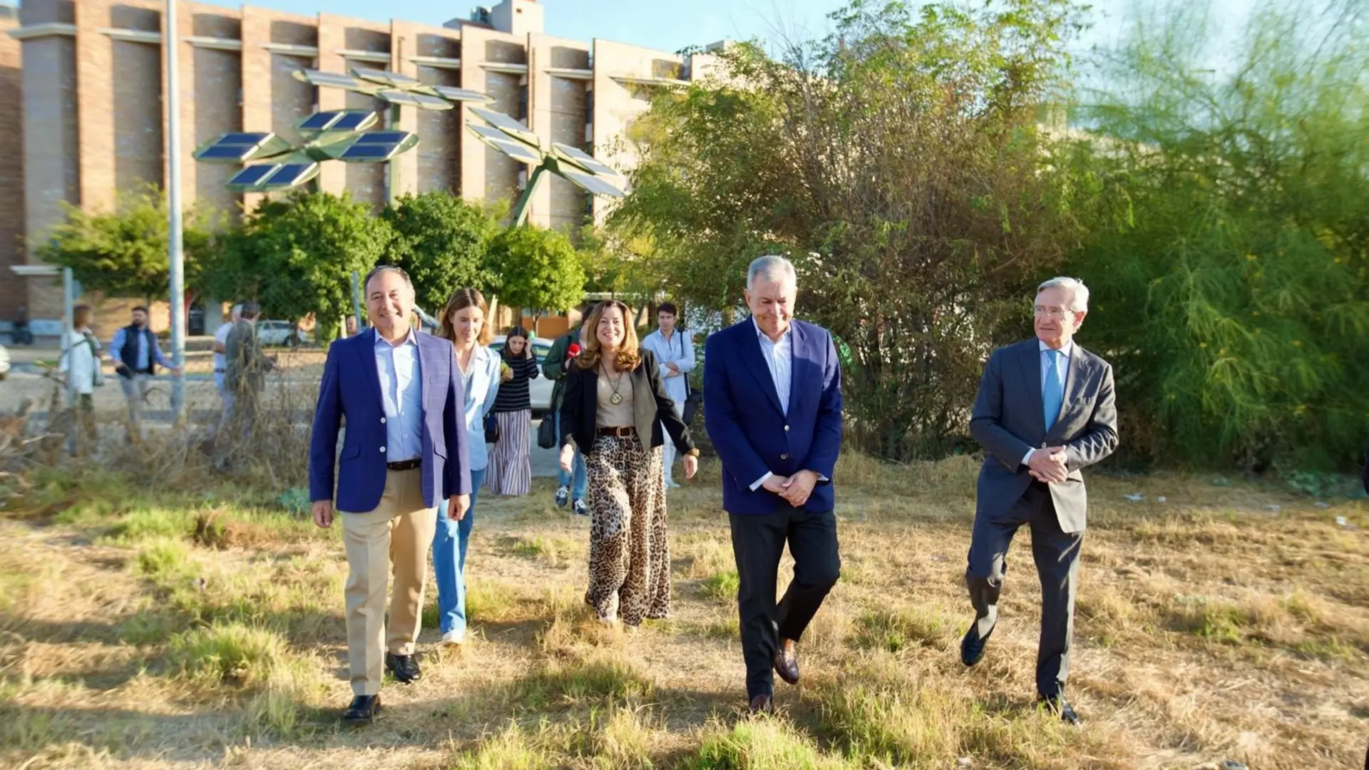 La Junta avanza en los trámites para la construcción de un nuevo instituto en Los Bermejales tras "dos décadas de espera"