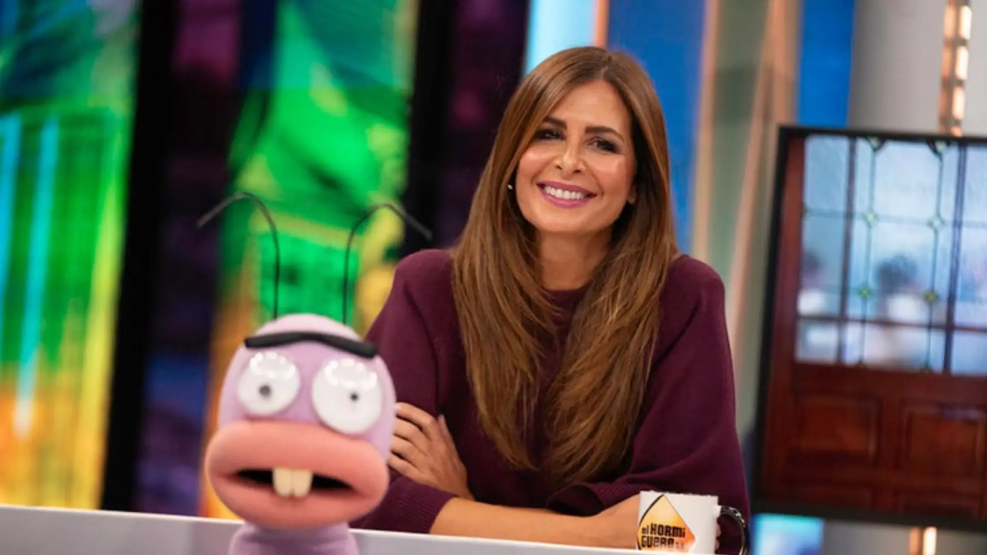 La falda 'efecto tipazo' y los botines de Zara que Nuria Roca ha llevado a 'El Hormiguero' y ha conquistado a sus fans: "Estilazo como siempre"