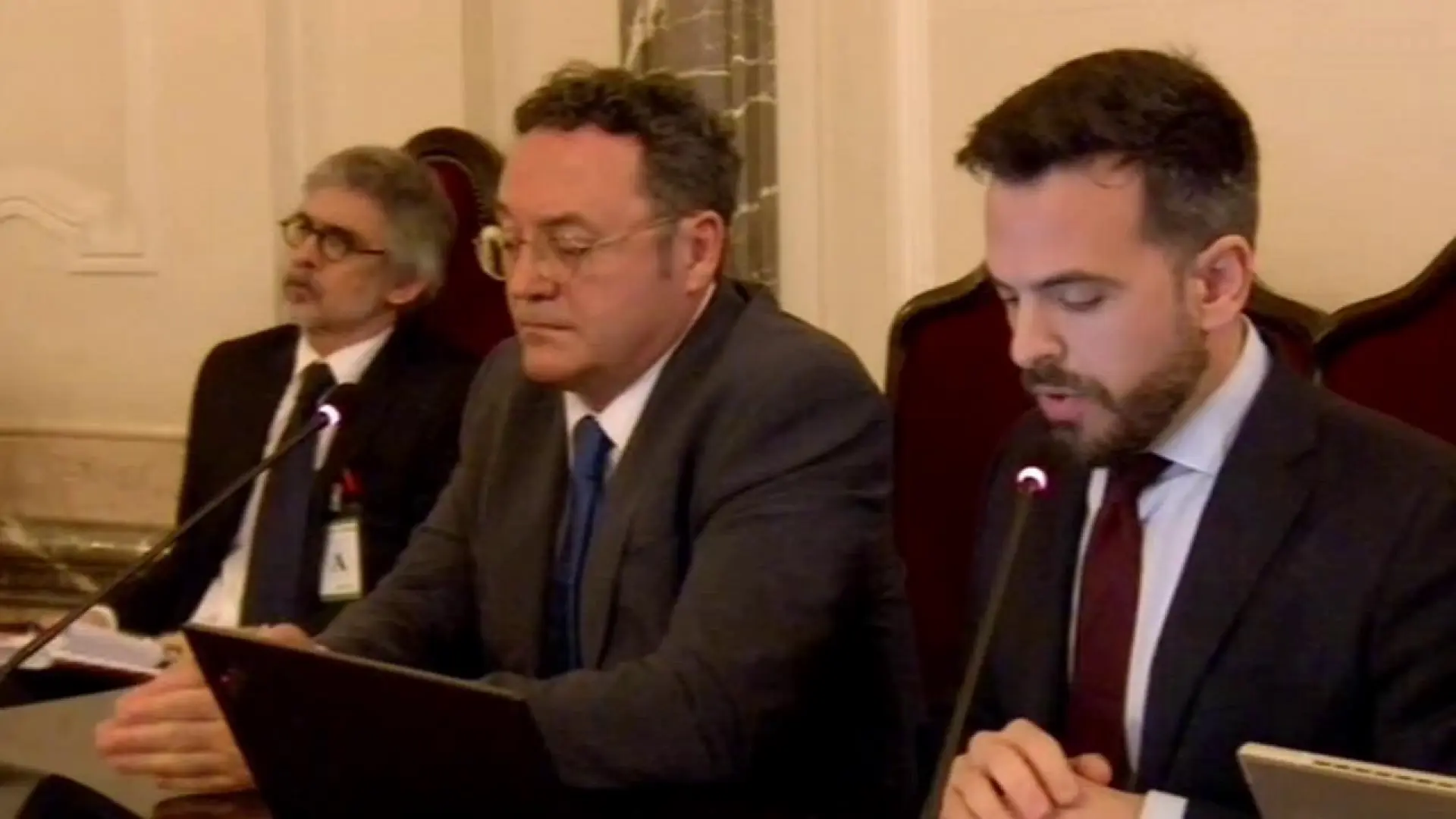 Primera imagen del fiscal general, García Ortiz, declarando en el Supremo: niega la filtración de datos sobre el novio de Ayuso