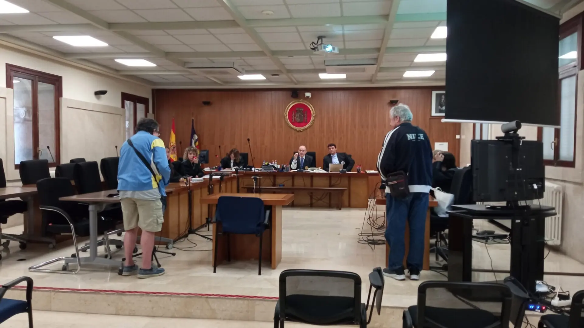 Condenan a dos ancianos en Mallorca por abusar de una niña de cinco años, nieta de la pareja de uno de ellos