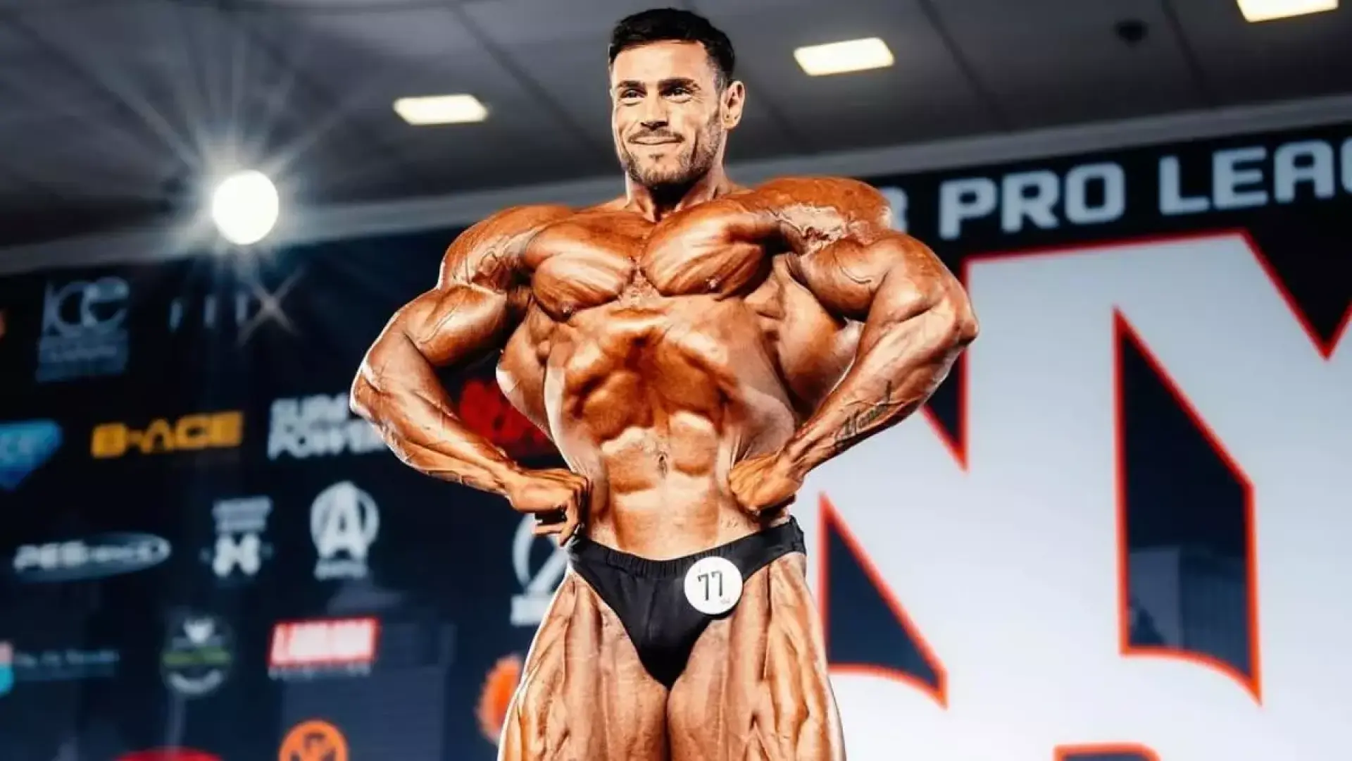 El culturista español Josema 'Beast' sigue haciendo historia con 23 años tras acariciar el podio en el Mr Olympia: "De otro mundo"