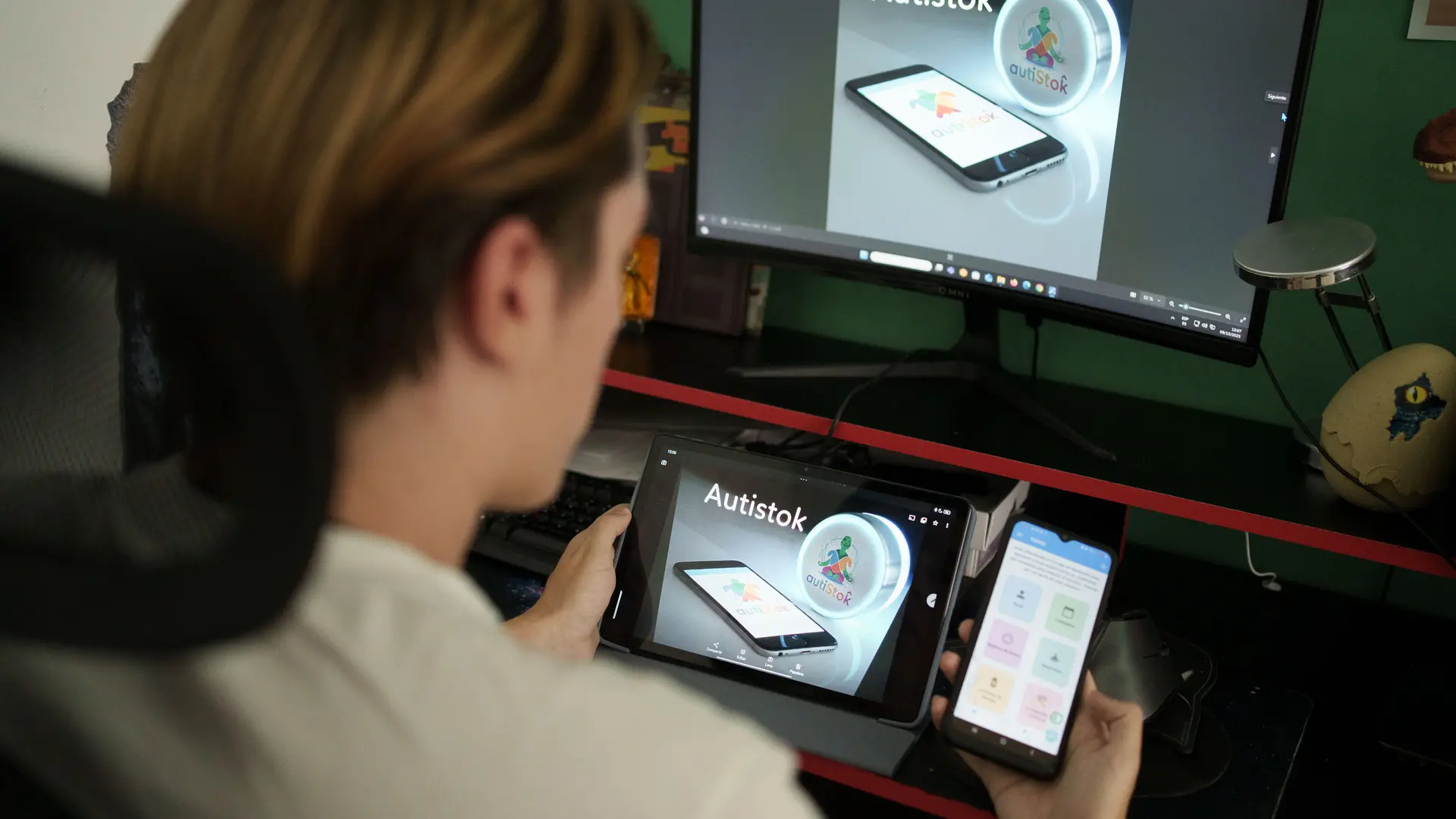Daniel Comín, con autismo, crea una app para ayudar a personas con TEA: "Habría dado lo que fuera por algo así hace años"