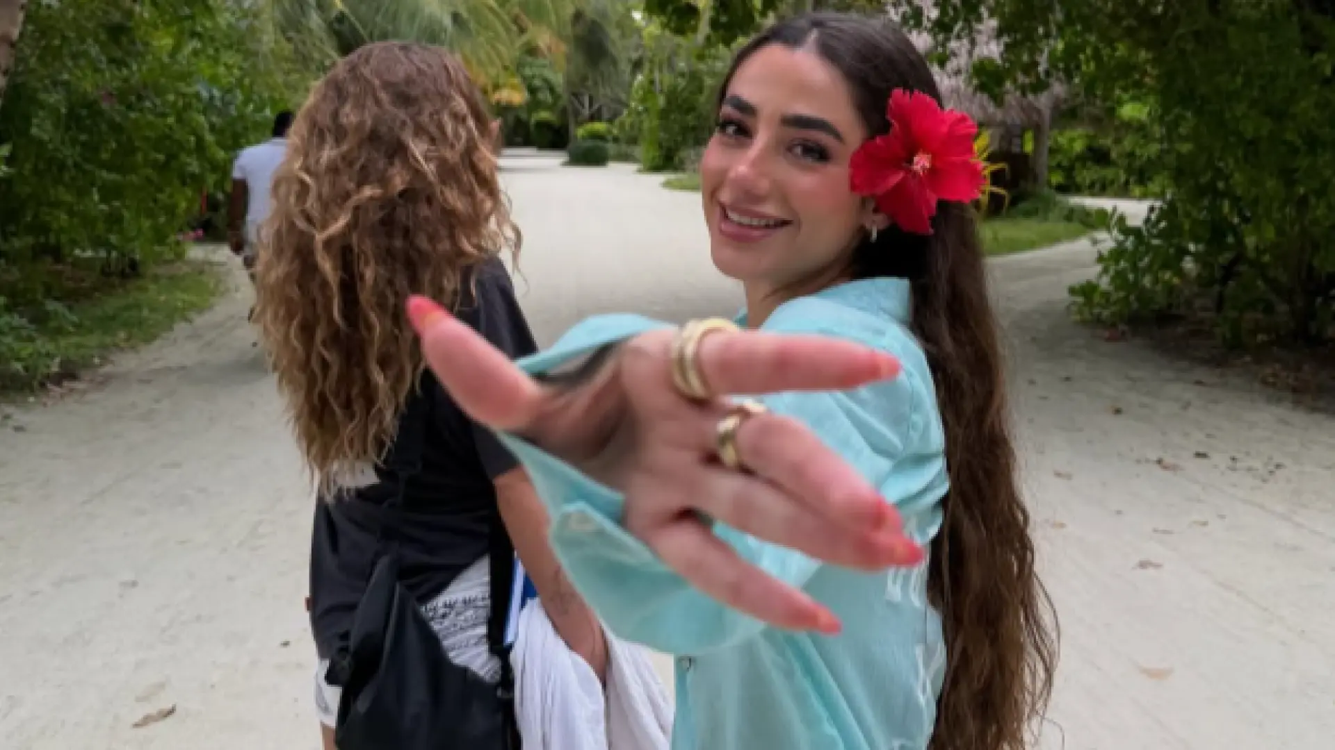 Lola Lolita y el piloto Alonso López, de viaje juntos por Maldivas: las fotos que confirman su romance