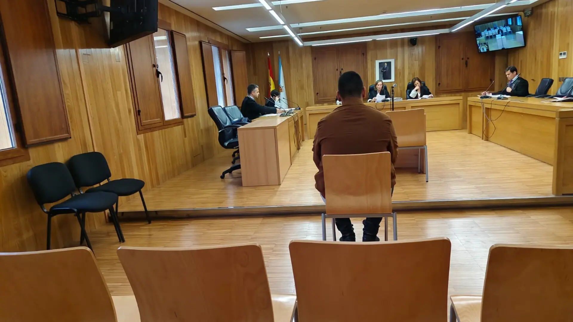 Evita la cárcel un joven que reconoció haber violado a una menor en un hotel de Lugo