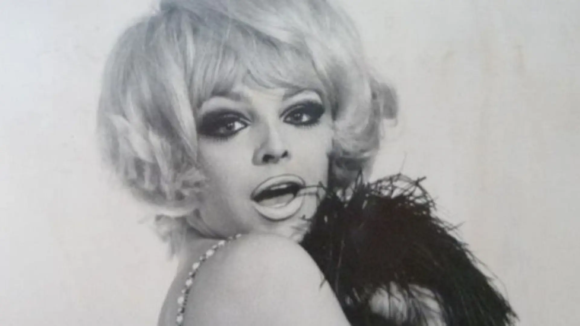 Muere a los 87 años la vedete Dolly Van Doll, pionera del transformismo en Barcelona