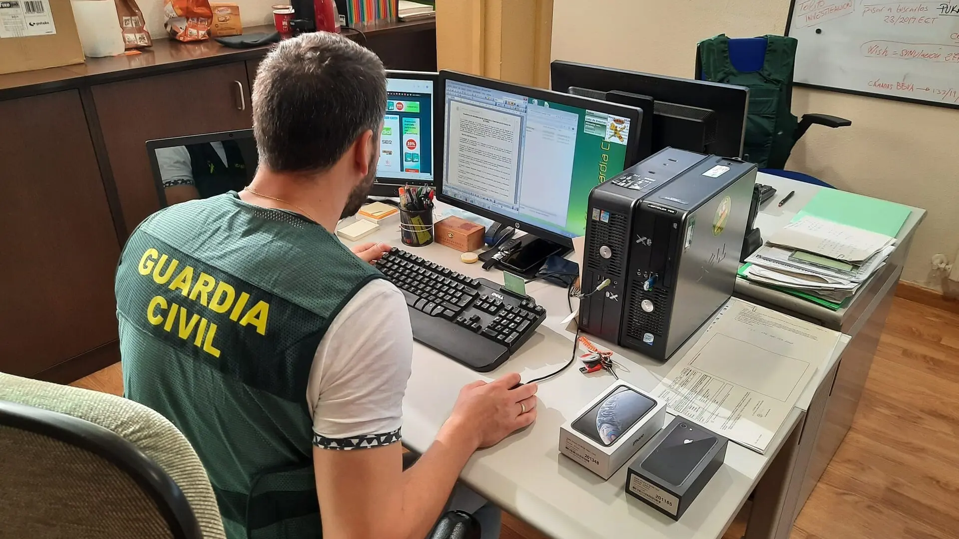 Cinco detenidos en Madrid y Barcelona por la estafa del 'hijo en apuros' tras una denuncia en Toledo