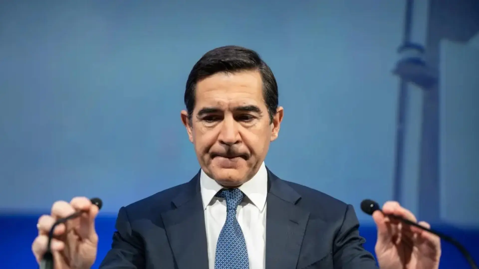 BBVA retira su recurso ante el Tribunal Supremo contra las condiciones del Gobierno a la OPA sobre el Sabadell