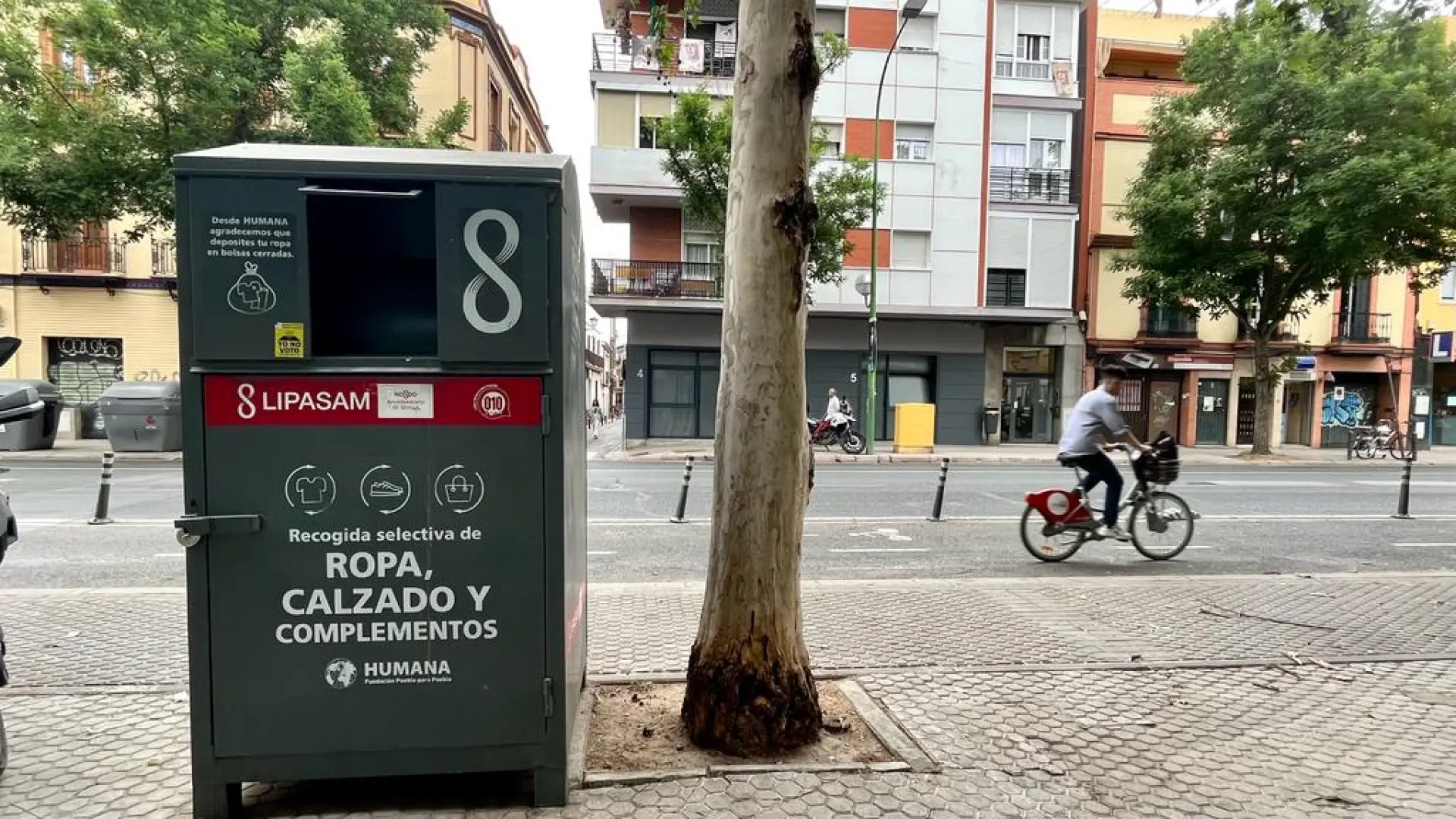 Sanz incrementará en un 30% los contenedores de ropa usada hasta los 600 cubos