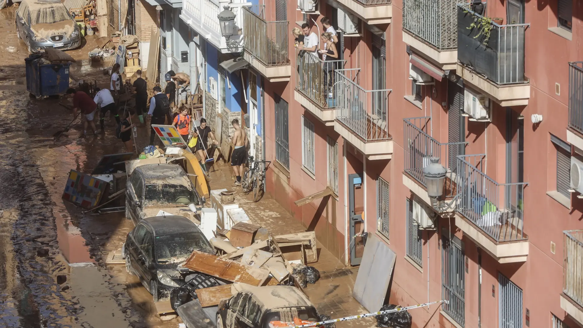 Perder la vivienda en la DANA y enfrentarse al muro del alquiler: "Cuando mencionabas a los niños ni te daban información"