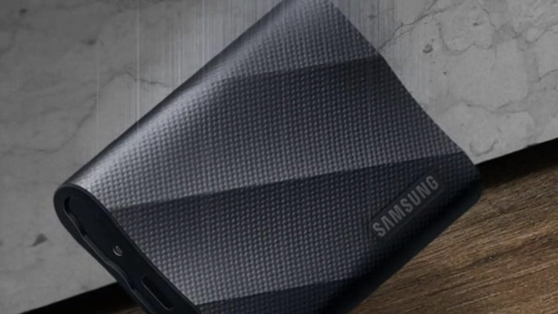 Este disco duro de Samsung tiene gran velocidad de transmisión y es una de las mejores compras