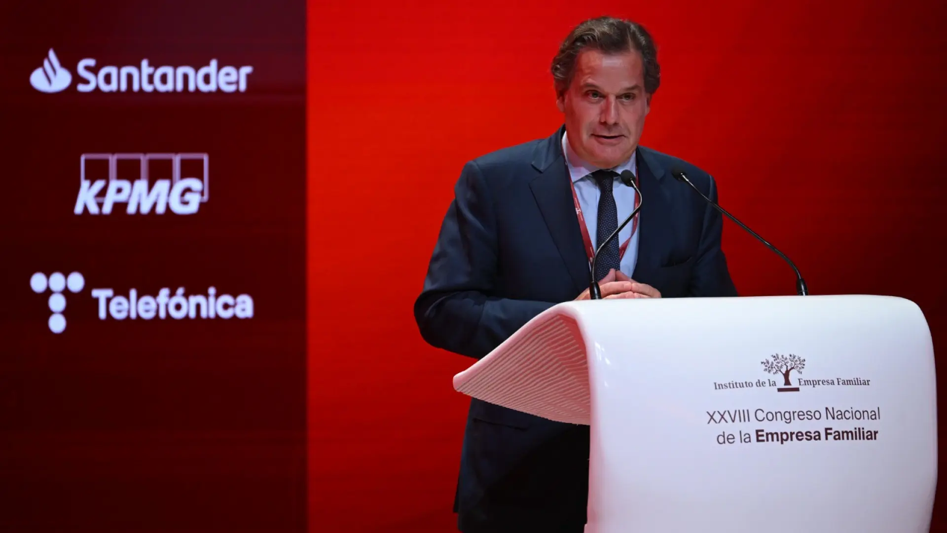 La empresa familiar reclama grandes acuerdos y menos ruido político: "Nos preocupa el 'modo electoral'"