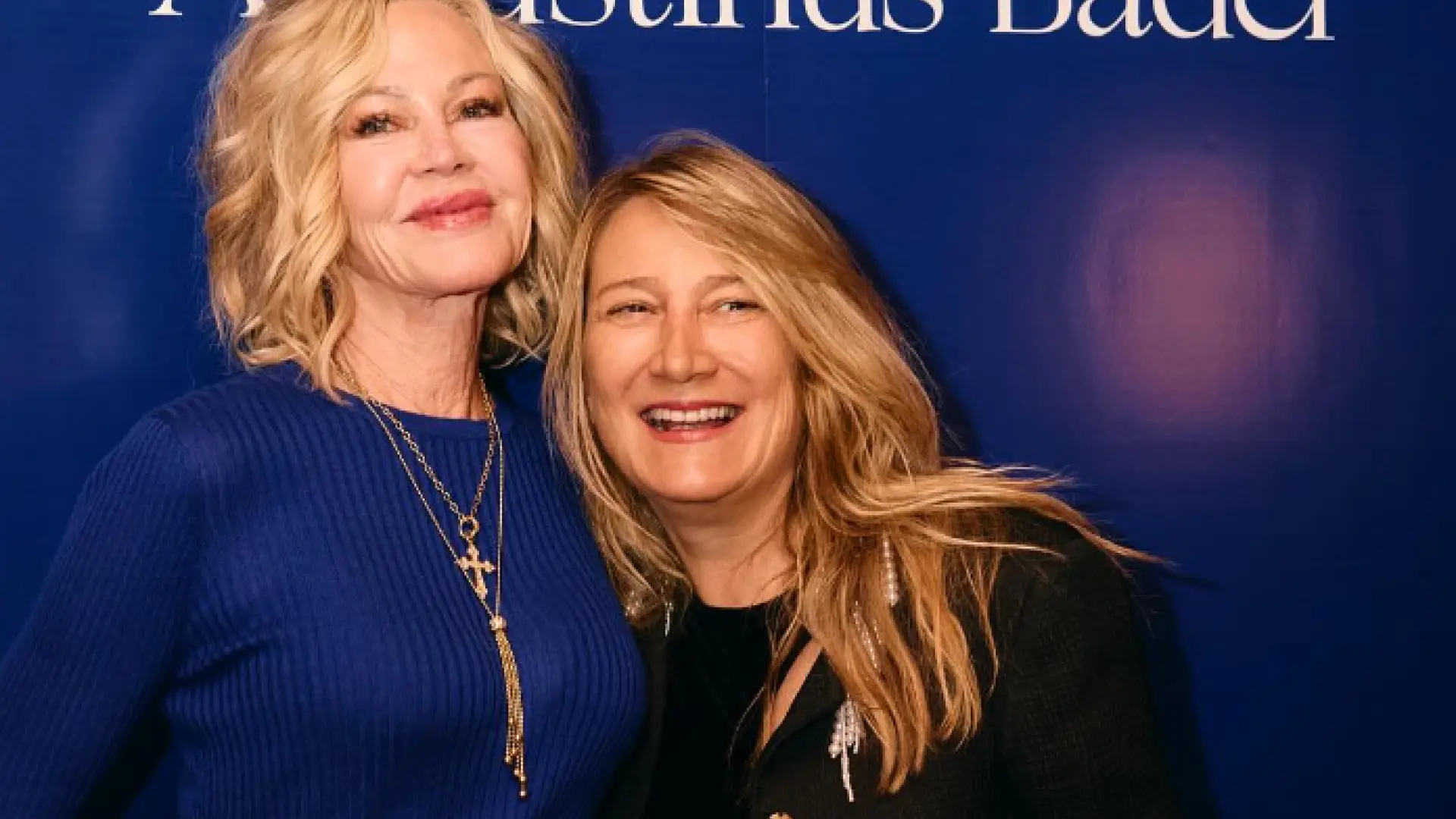 Melanie Griffith aprovecha la boda de su hija en España para dejarse ver en un acto publicitario
