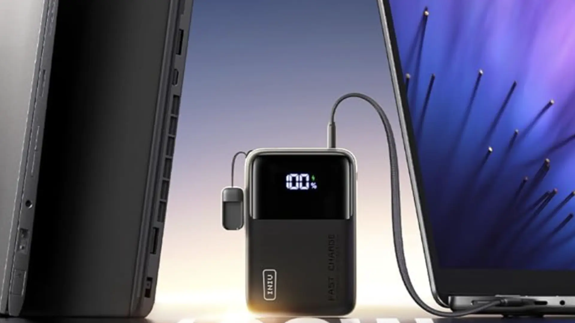 Esta 'power bank' de Iniu carga hasta tres dispositivos a la vez y cabe en el bolsillo