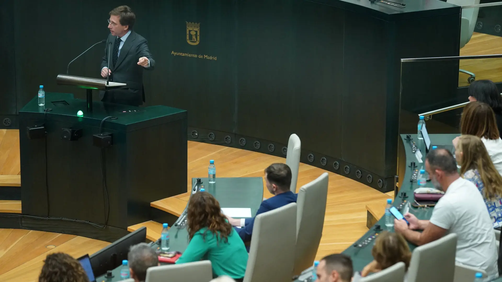 Madrid informará de forma "libre" sobre los efectos de abortar: "El apoyo a la propuesta de Vox dio lugar a confusión" thumbnail