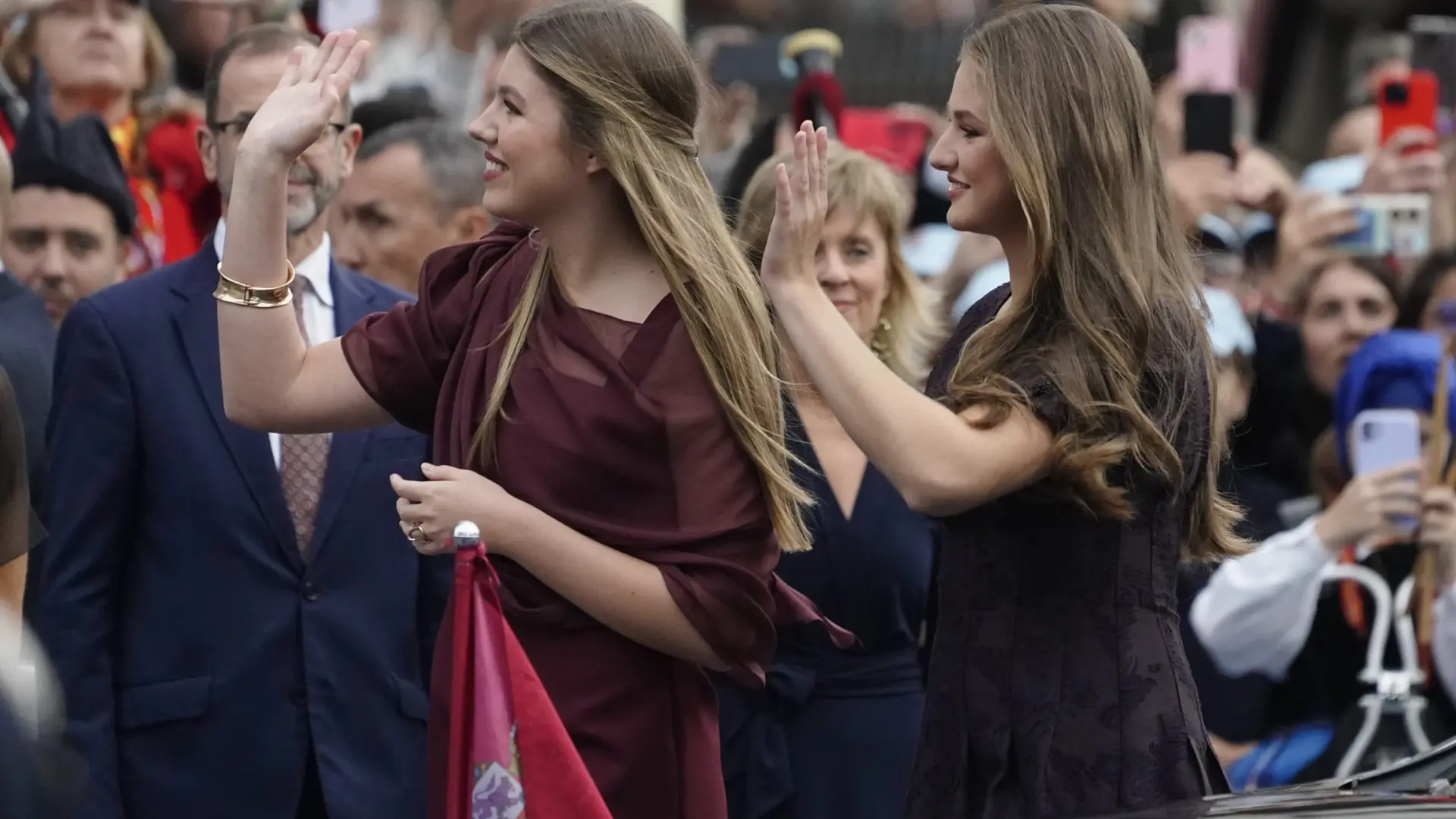 El guiño de Leonor con Sofía en su discurso de los Princesa de Asturias y  la reacción de Letizia: "Las hermanas cómplices..."