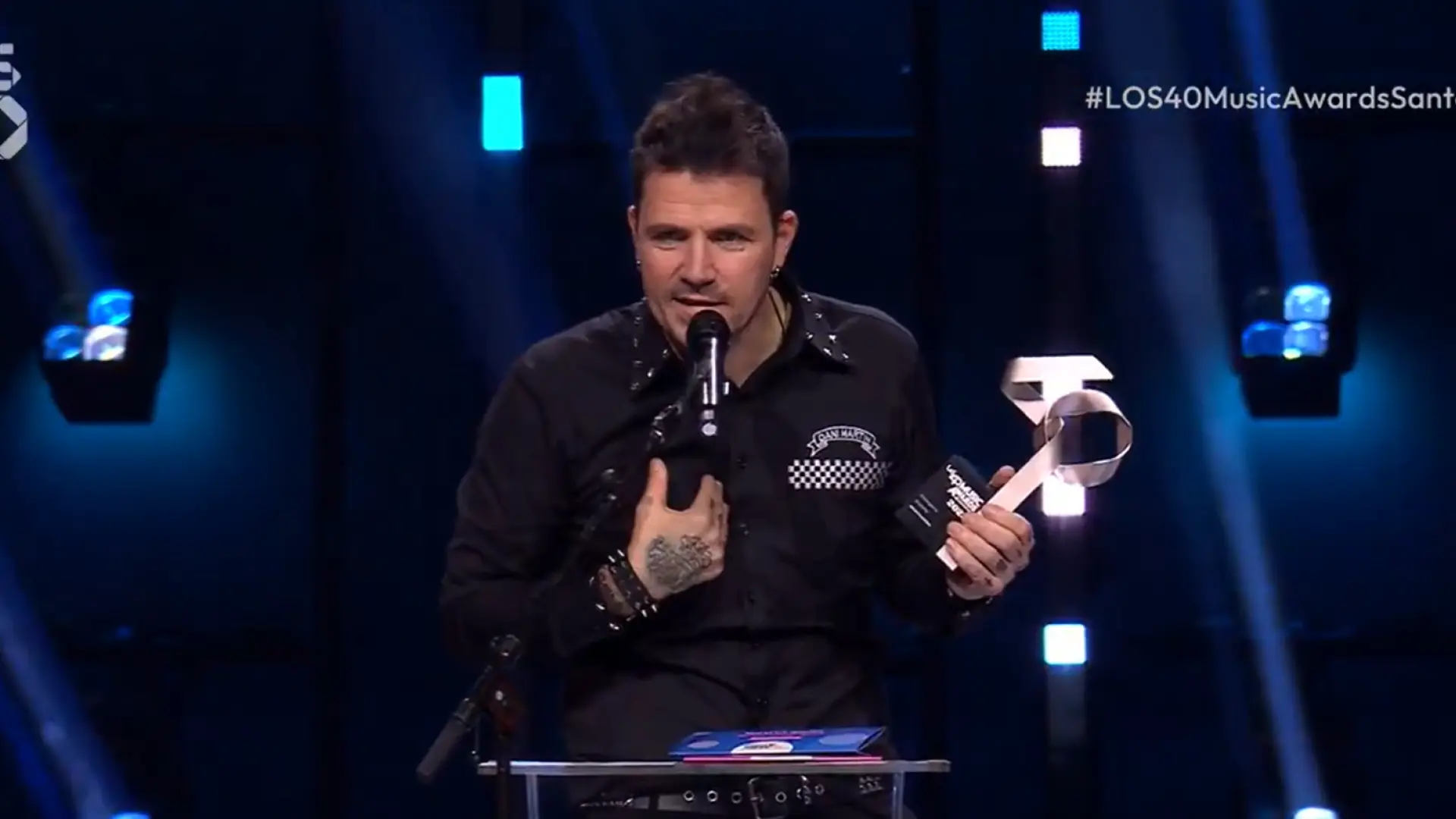 Los 40s Music Awards에서 Danny Fernandez에게 보낸 Danny Martin의 메시지: “그는 나를 대표하는 DNA를 갖고 있습니다.”