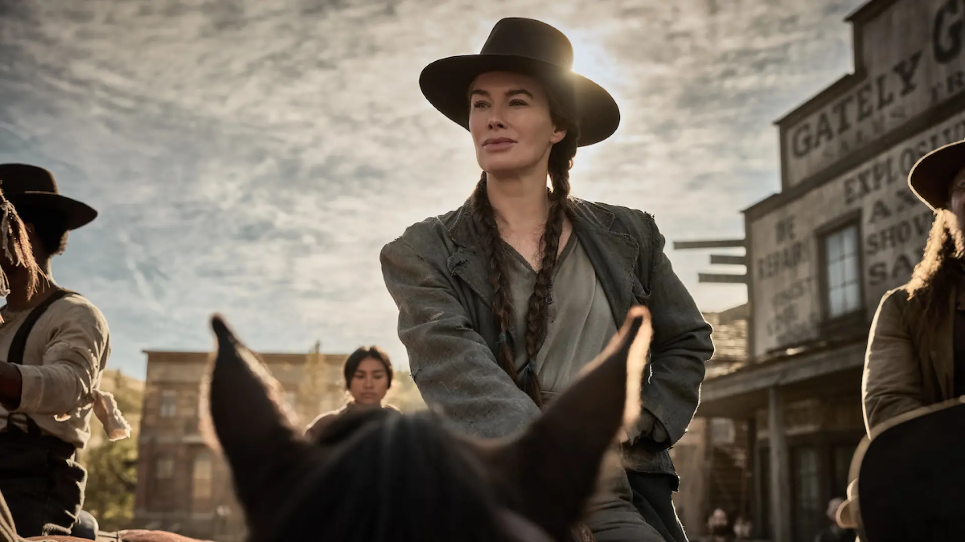 Quiere ser la 'Yellowstone' de Netflix: el western con mujeres del creador de 'Hijos de la anarquía'