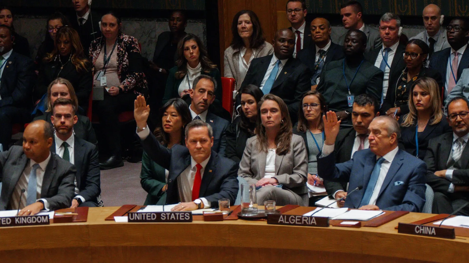 El fantasma de la ópera diplomática, la resolución sobre Gaza y el teatro global