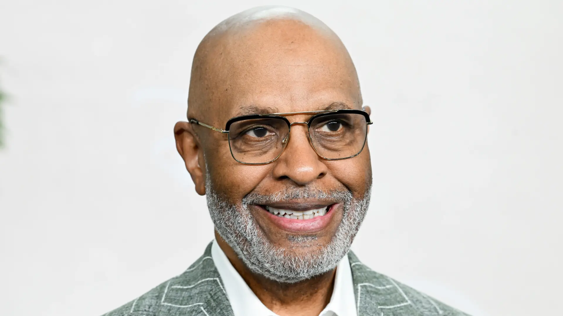 James Pickens Jr., actor de 'Anatomía de Grey', diagnosticado de cáncer de próstata: "Me habría sorprendido no haberlo heredado"