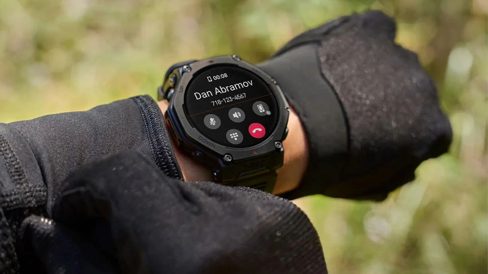Esta marca le come terreno a Garmin: el Amazfit T-Rex Pro 3 es la mejor alternativa a los Fenix