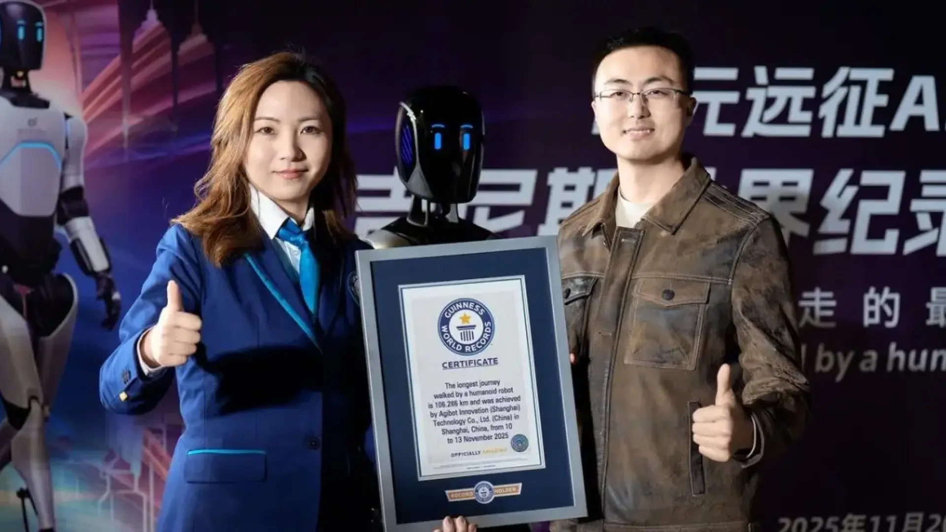 Un robot humanoide rompe un récord Guinness al recorrer más de 100 kilómetros sin detenerse: muchas dudas por resolver