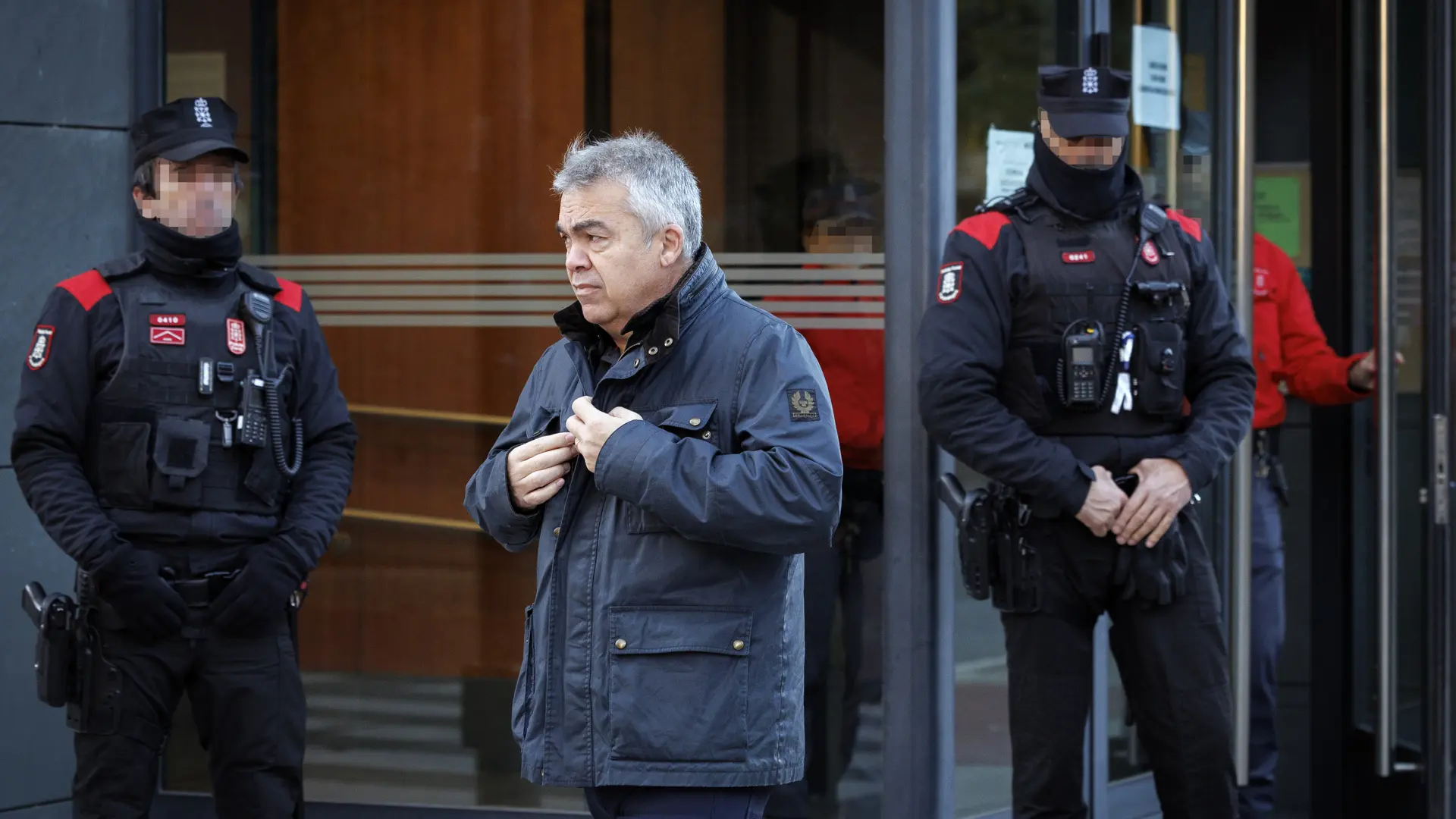 Cerdán acude al juzgado para cumplir con su primera comparecencia quincenal y dice que dará explicaciones "a su debido tiempo"