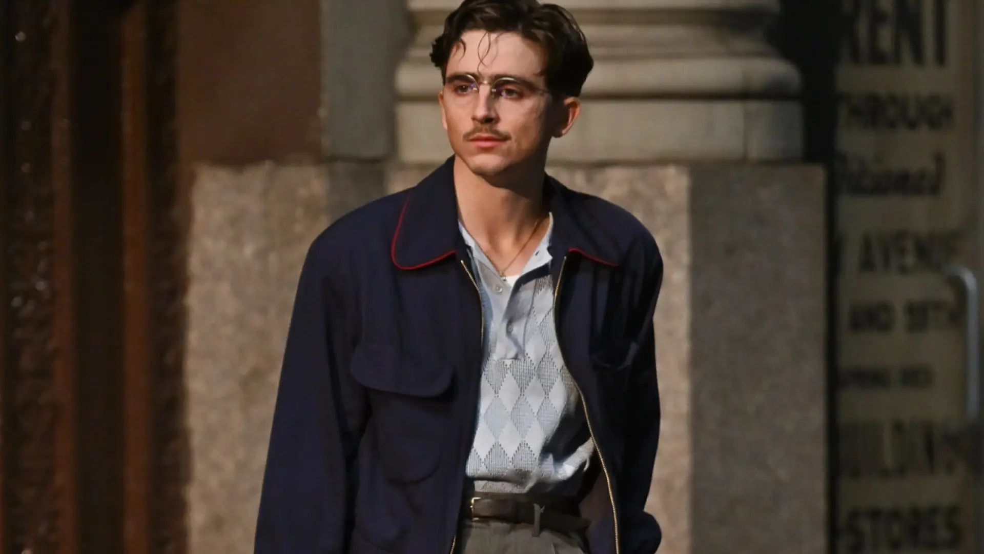 "Timothée Chalamet merece el Oscar": La crítica internacional se rinde ante 'Marty Supreme'