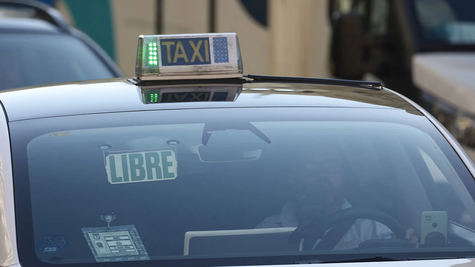 Aprobadas las nuevas tarifas de taxi para Oviedo: cuándo entrarán en vigor y cuáles serán los precios