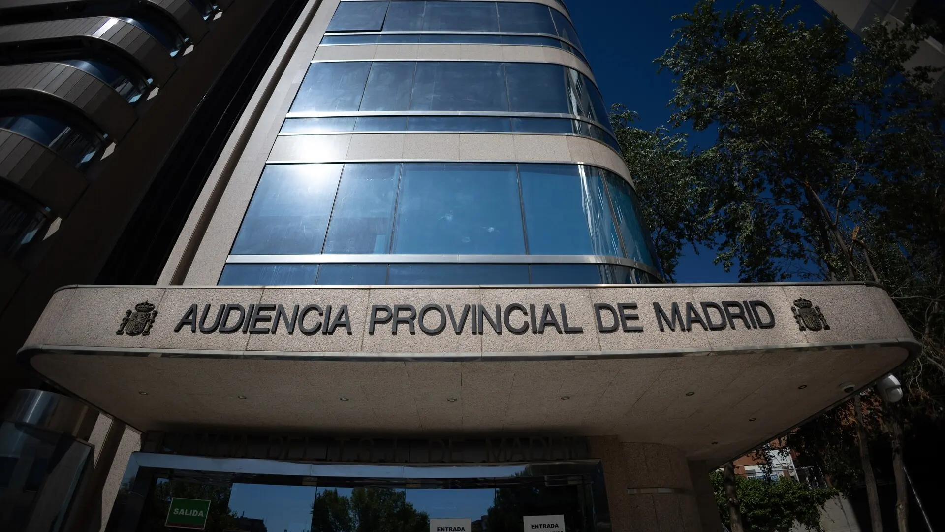 Un militar que disparó a su inquilino le cede la vivienda para compensar el daño causado