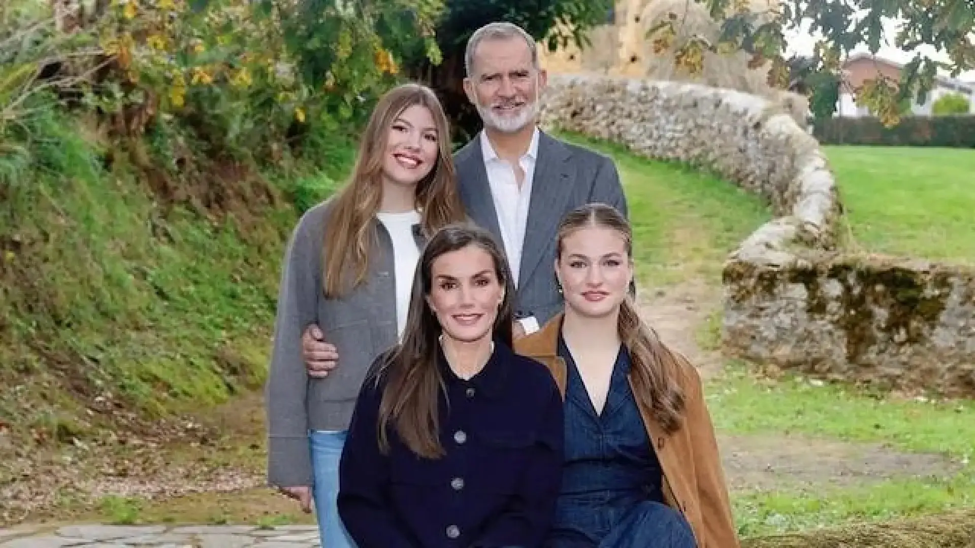 Los reyes Felipe y Letizia desean que 2026 traiga ilusiones, oportunidades y éxitos "desde la unidad por el bien común"