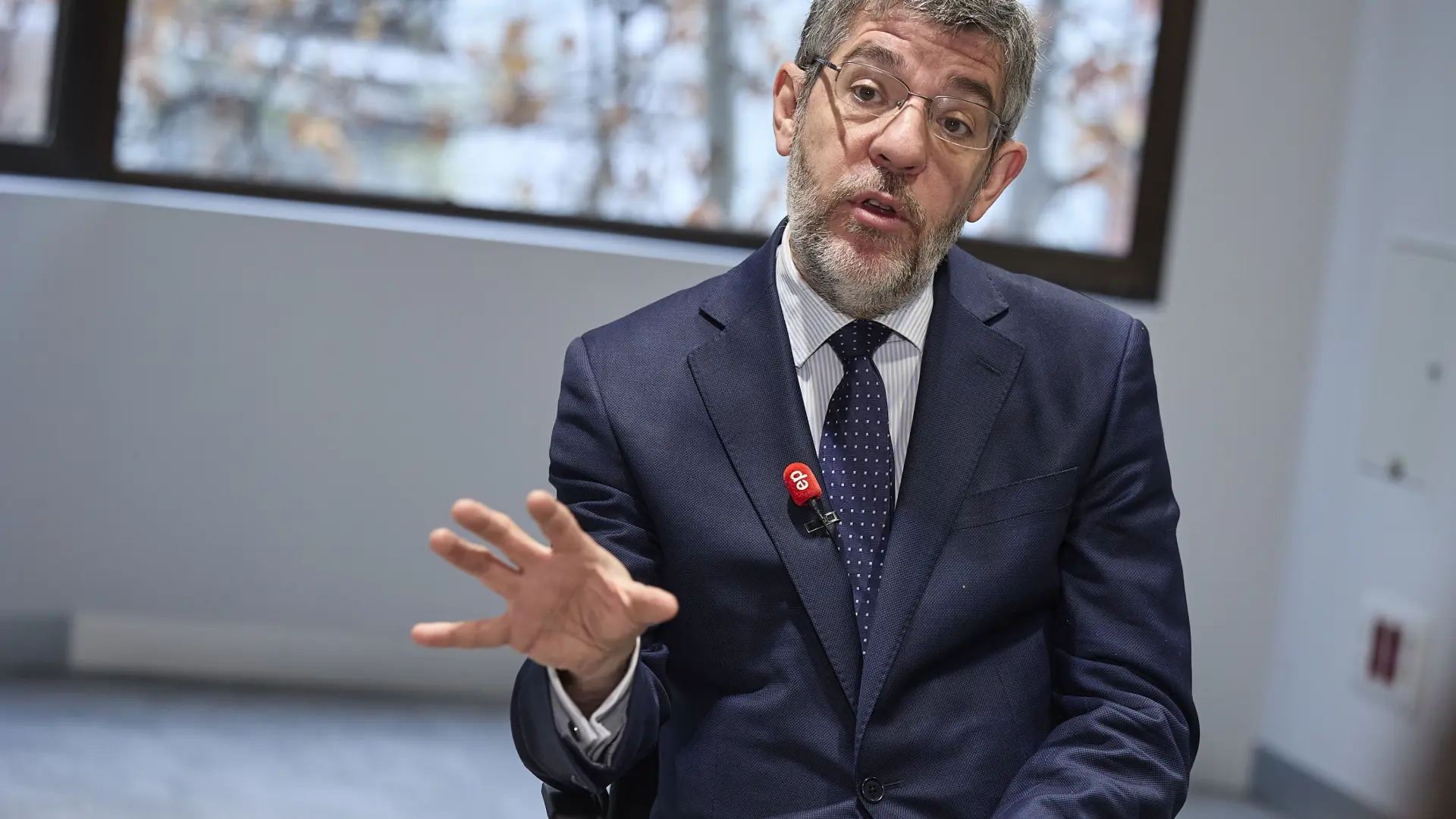 El PP defiende regularizar inmigrantes que trabajan y reprocha a Vox que quiera echarlos "sin explicar cómo"