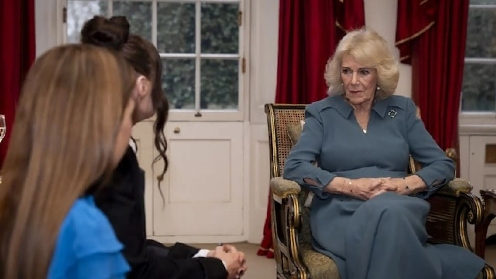 La reina Camila revela que sufrió una agresión sexual de adolescente: "Sentía ira"