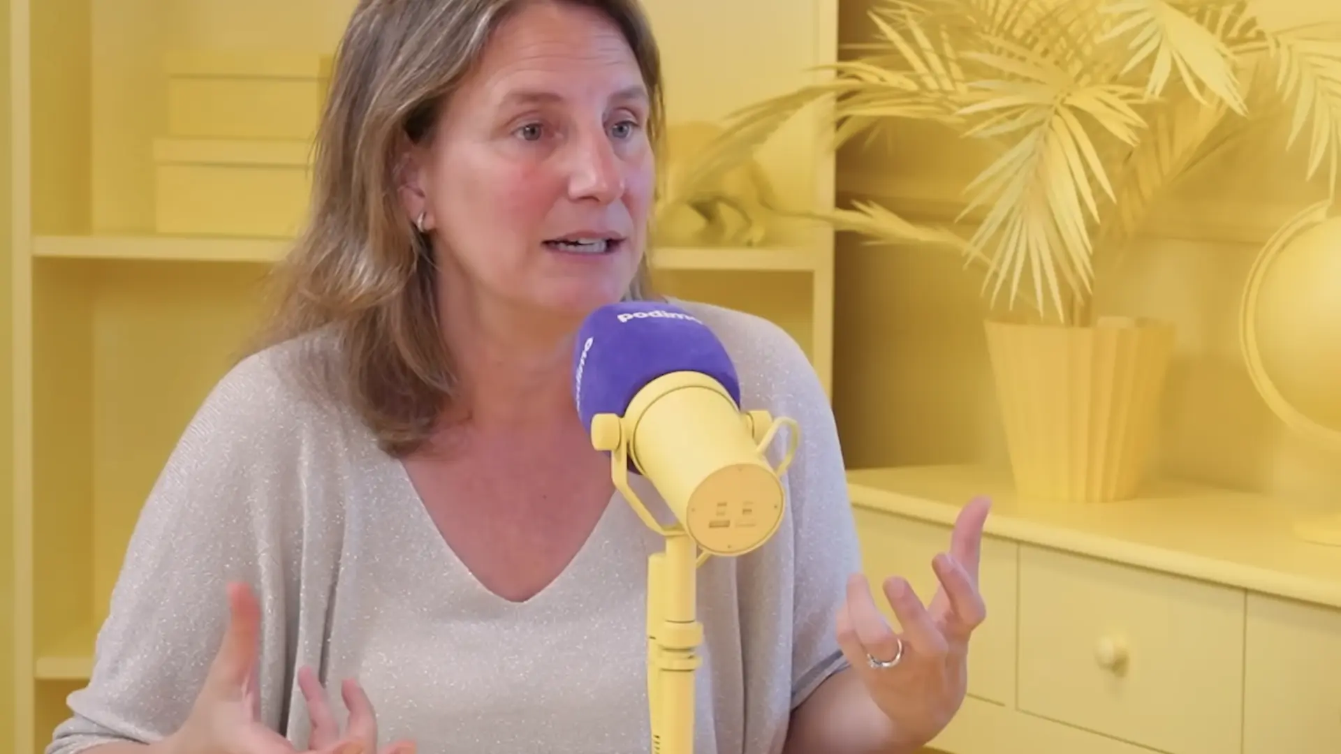 Natalia de Santiago, experta en finanzas sobre hipotecas fijas o variables: "Antes todos apostábamos por el fijo porque estaba clarísimo, pero eso se ha acabado"