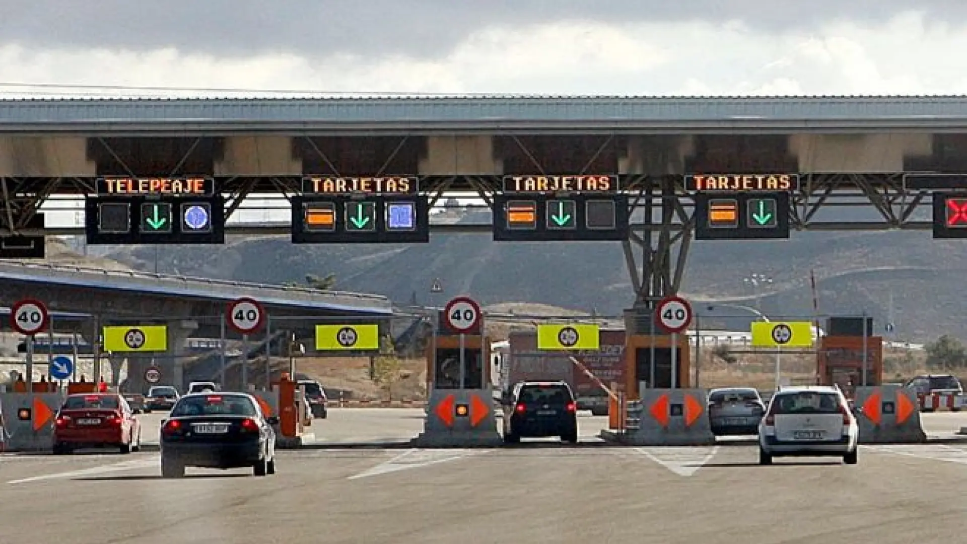 El Supremo obliga al Gobierno a recalcular la liquidación a la concesionaria de los peajes de la R3 y R5