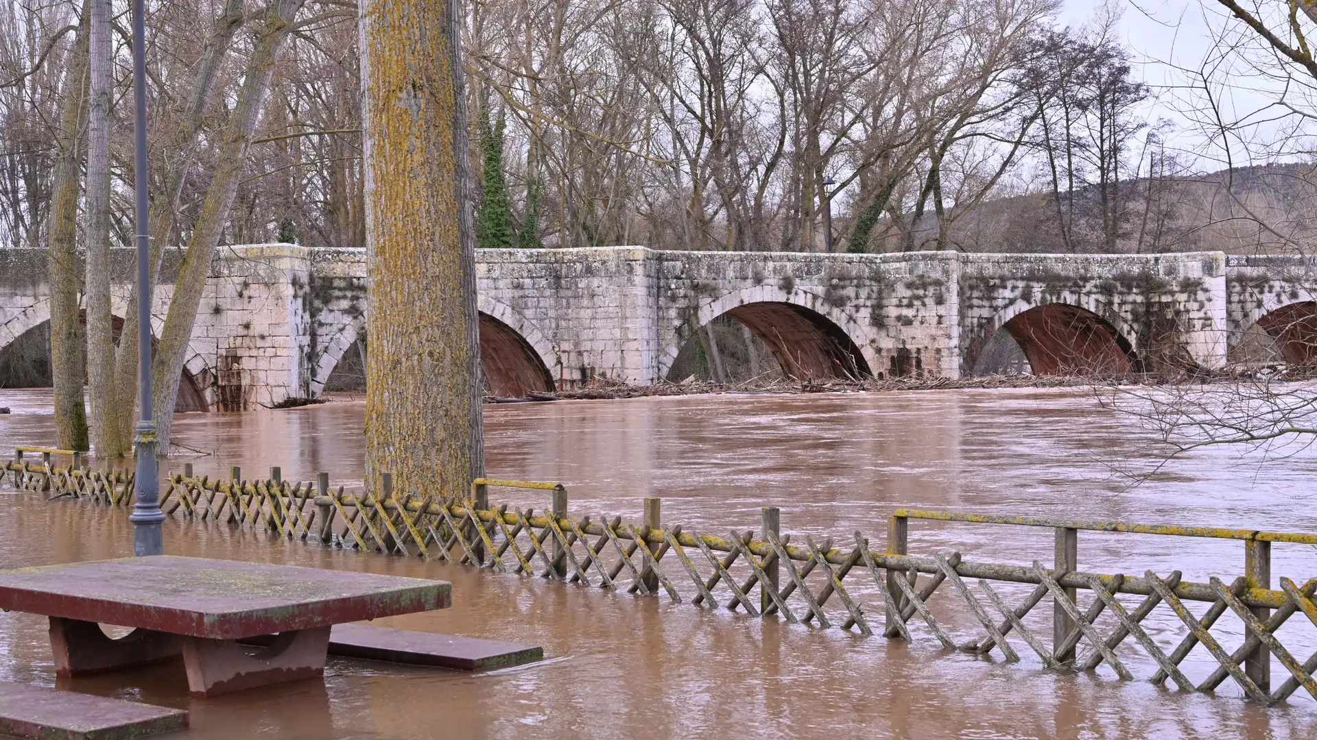 Temporal en España por la borrasca Marta, en directo | Sánchez visita este lunes varias zonas afectadas mientras la Península se prepara para la llegada de una nueva borrasca