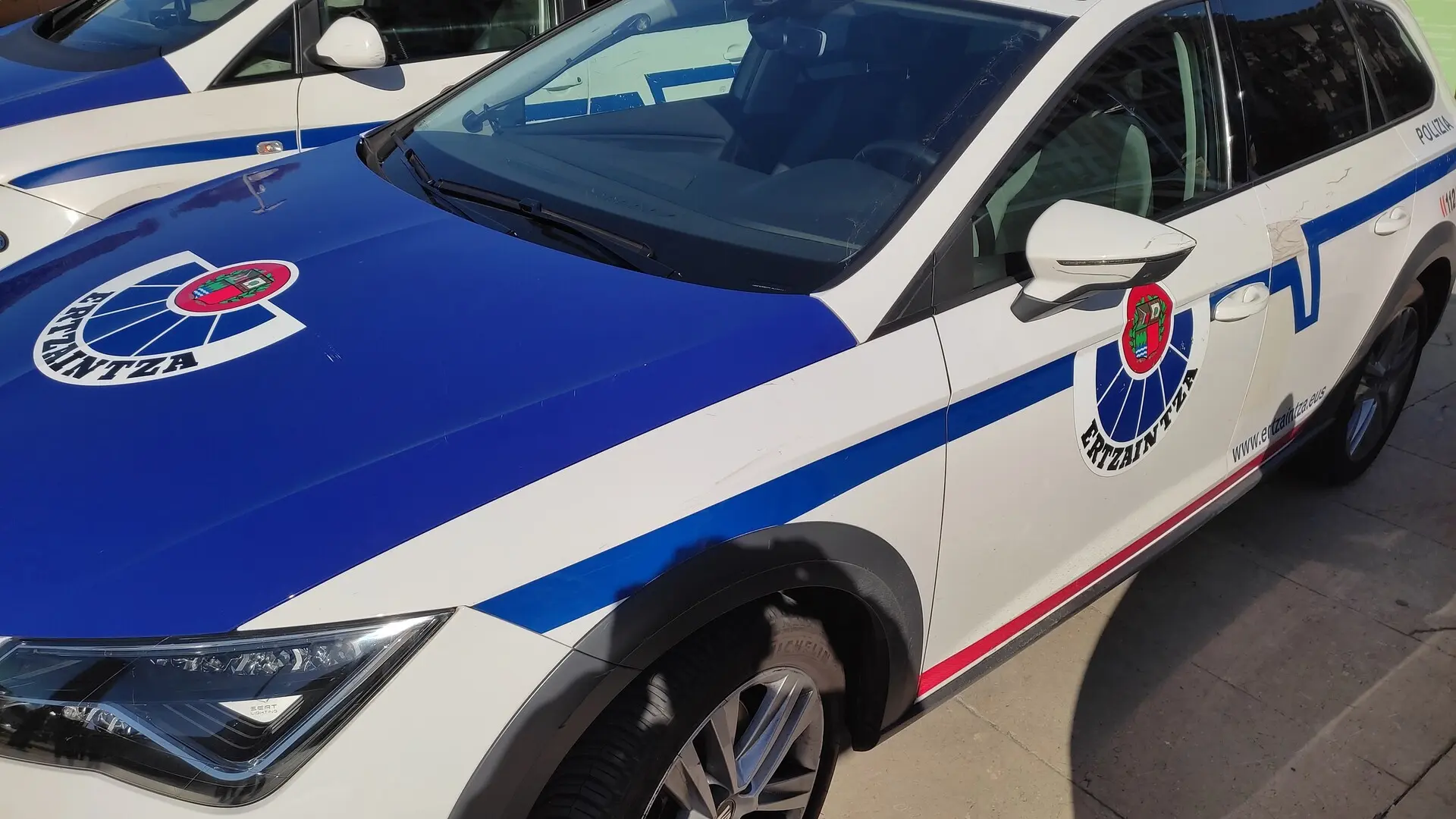 Investigan a cuatro menores por una paliza a otros dos jóvenes en el patio de un colegio de Lasarte-Oria